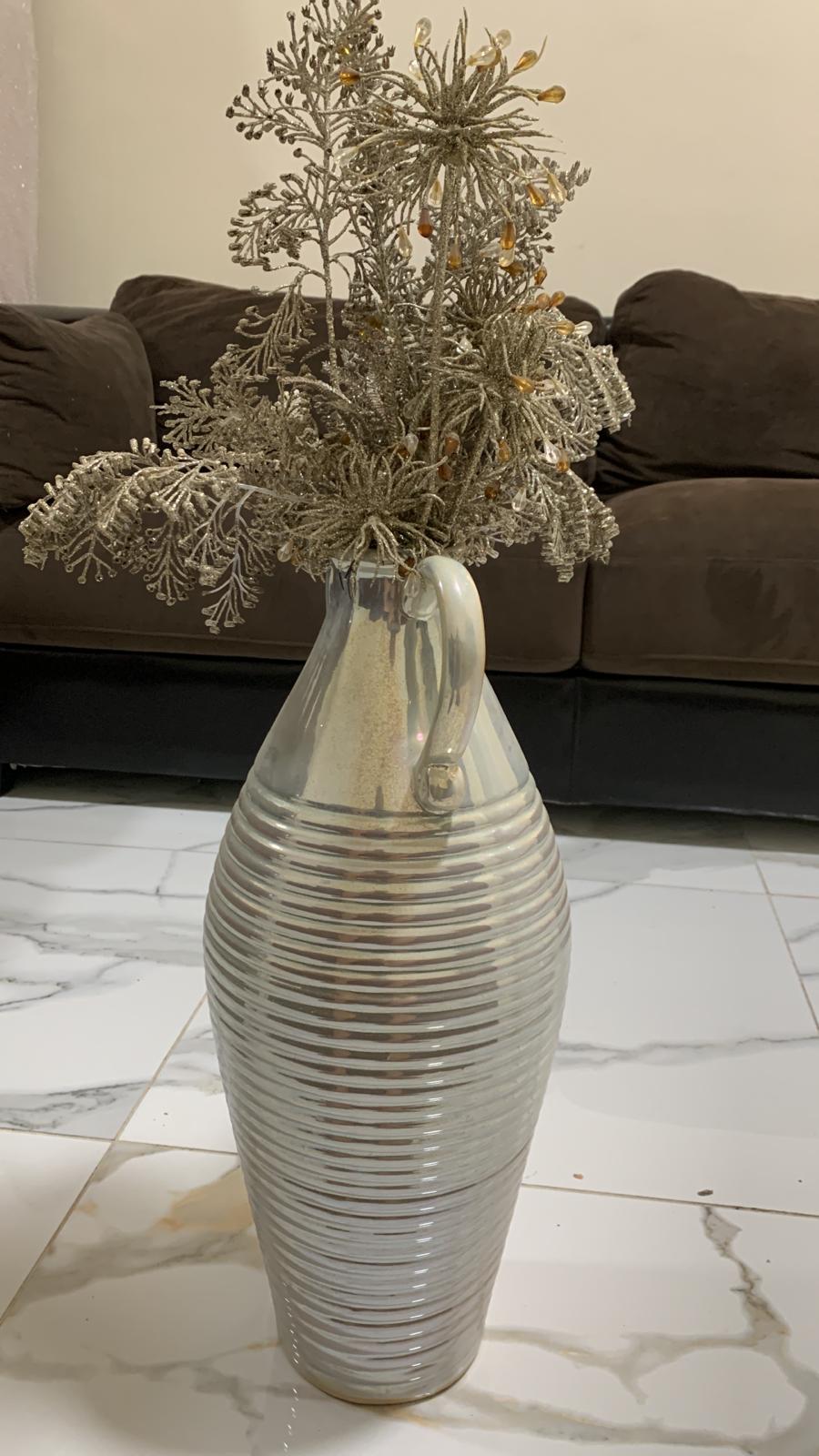 Flower Vase - Image 3