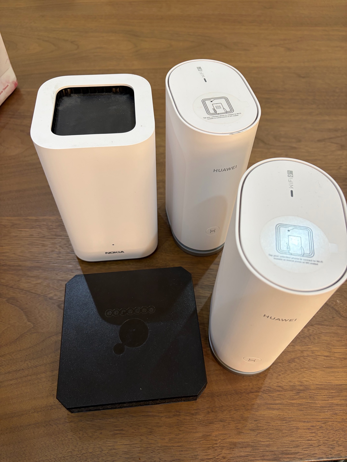 Routers and tv box - Image 4