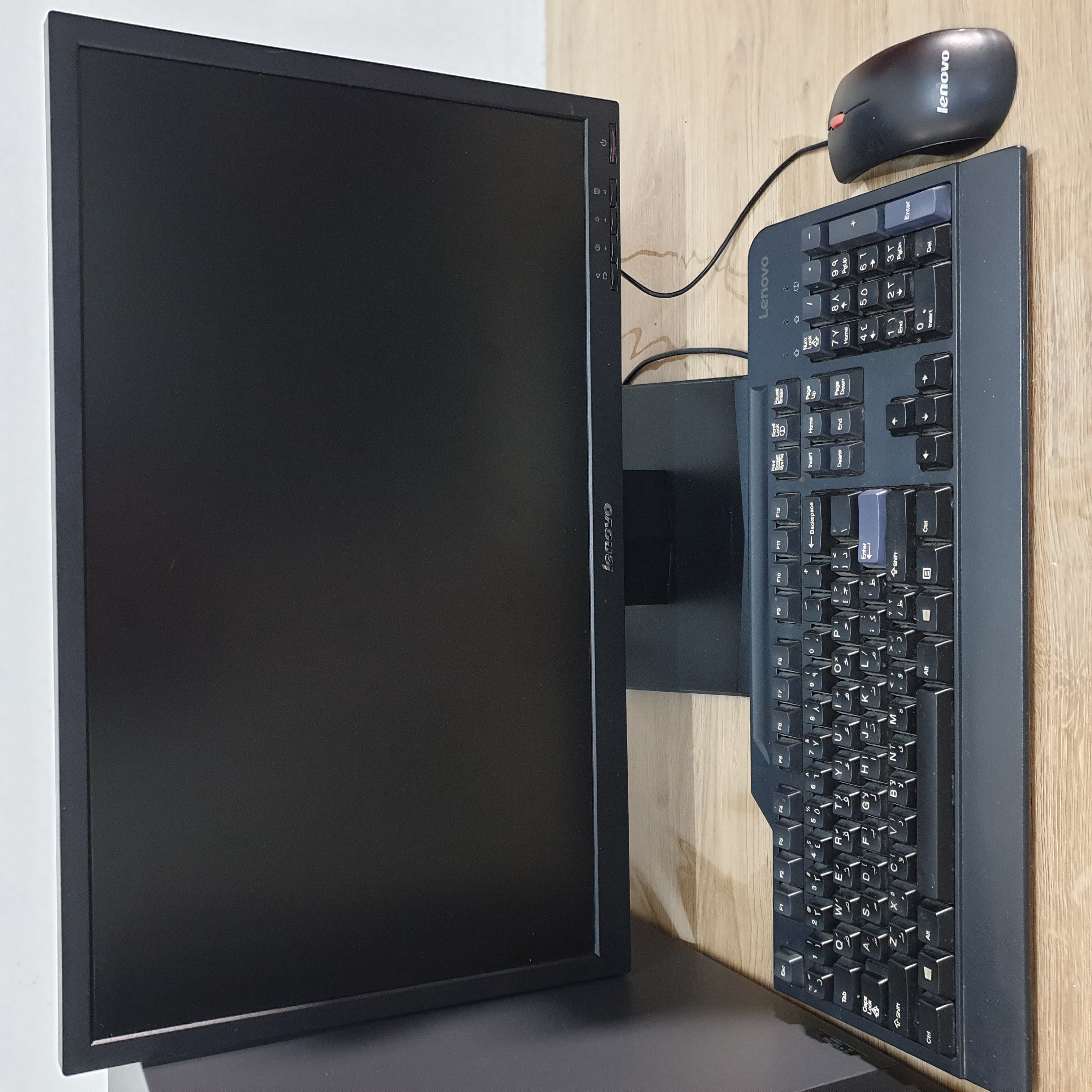 Lenovo Desktop Full Set.  - Image 7