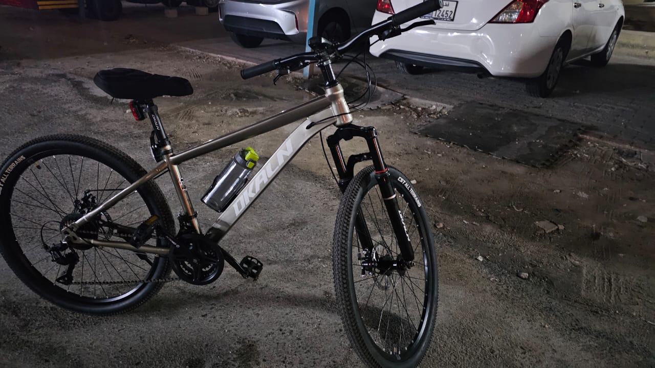 8 speed gear, Adjustable seat - Image 5