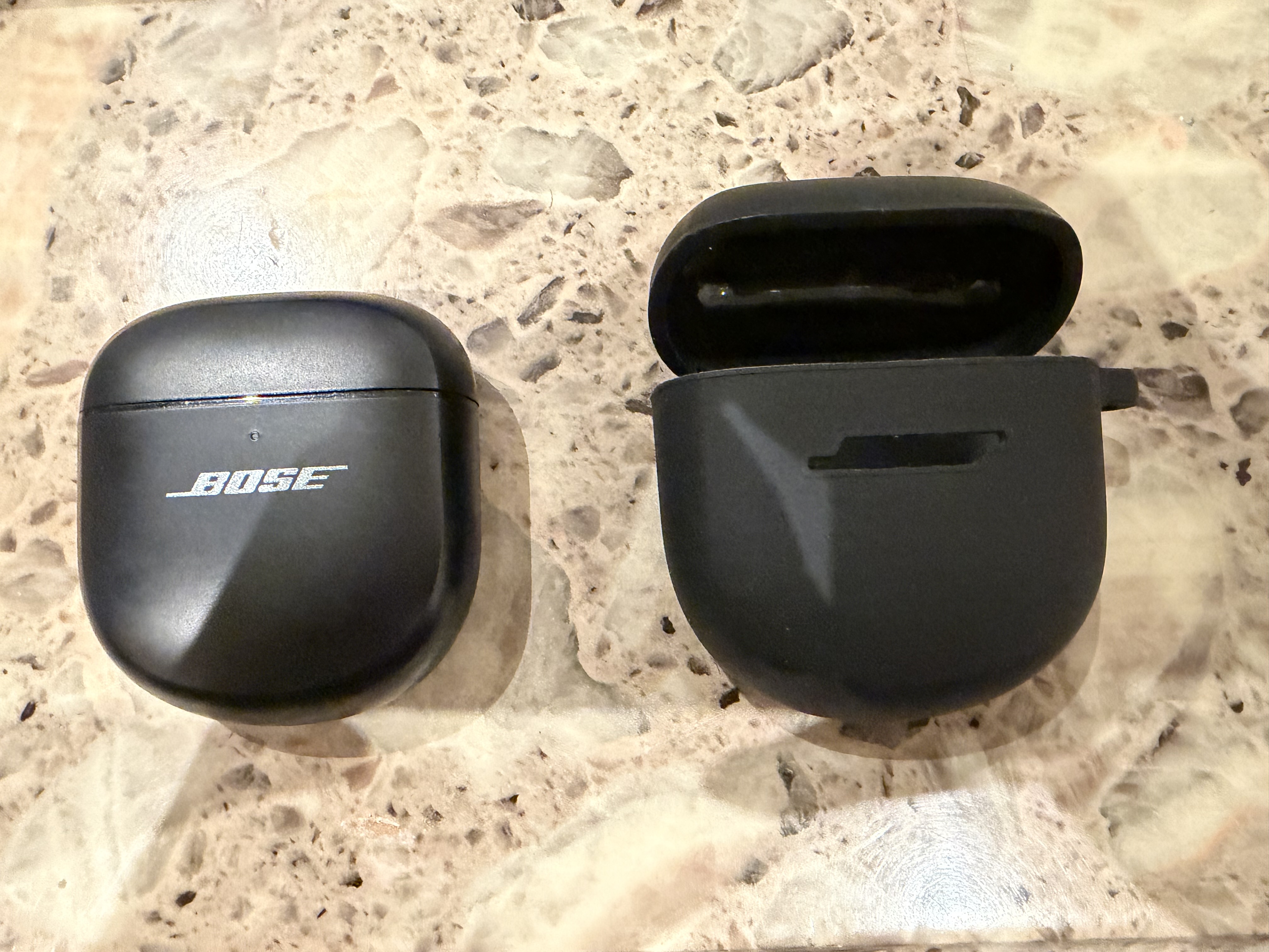 Bose QuietComfort Ultra Earbuds - Image 3