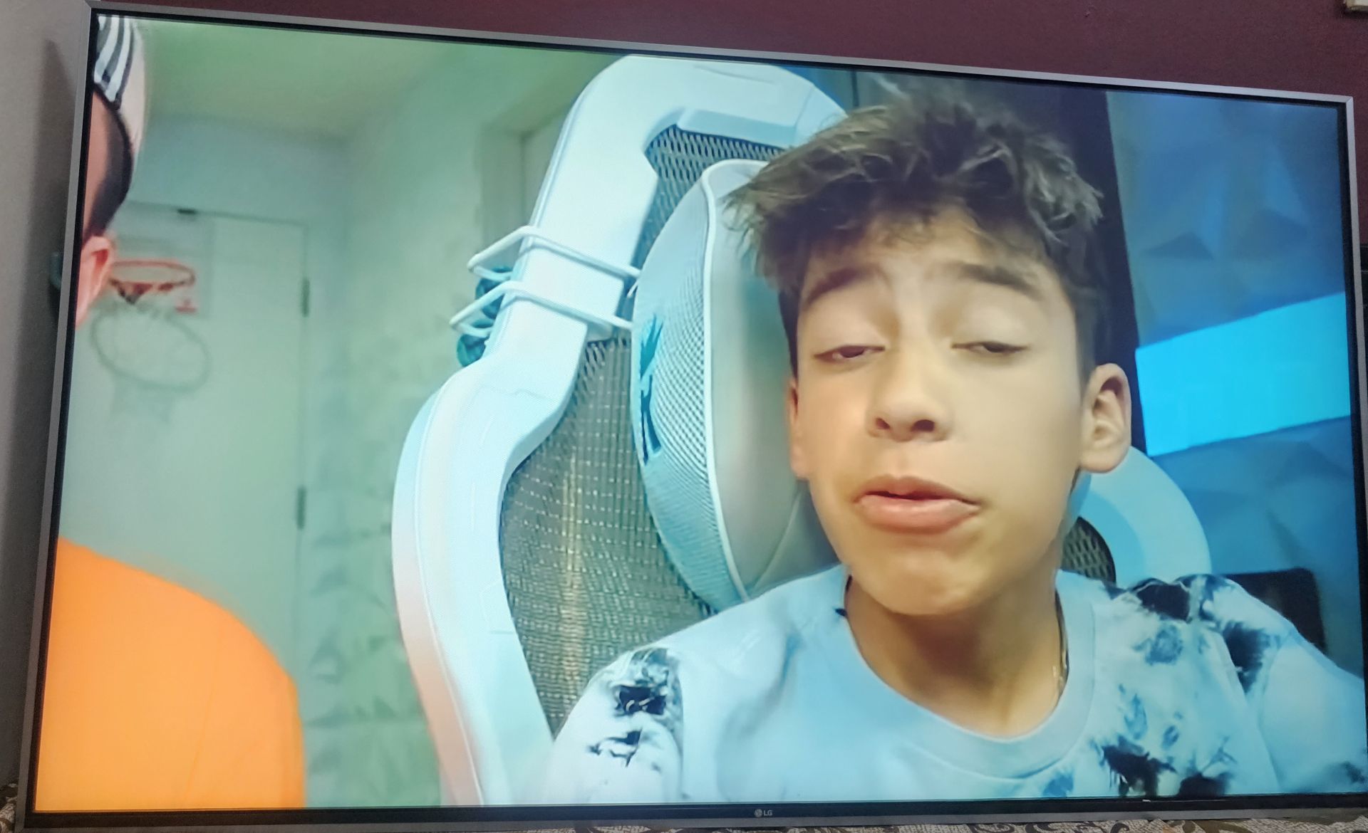 49" ANDROID TV  - Image 3