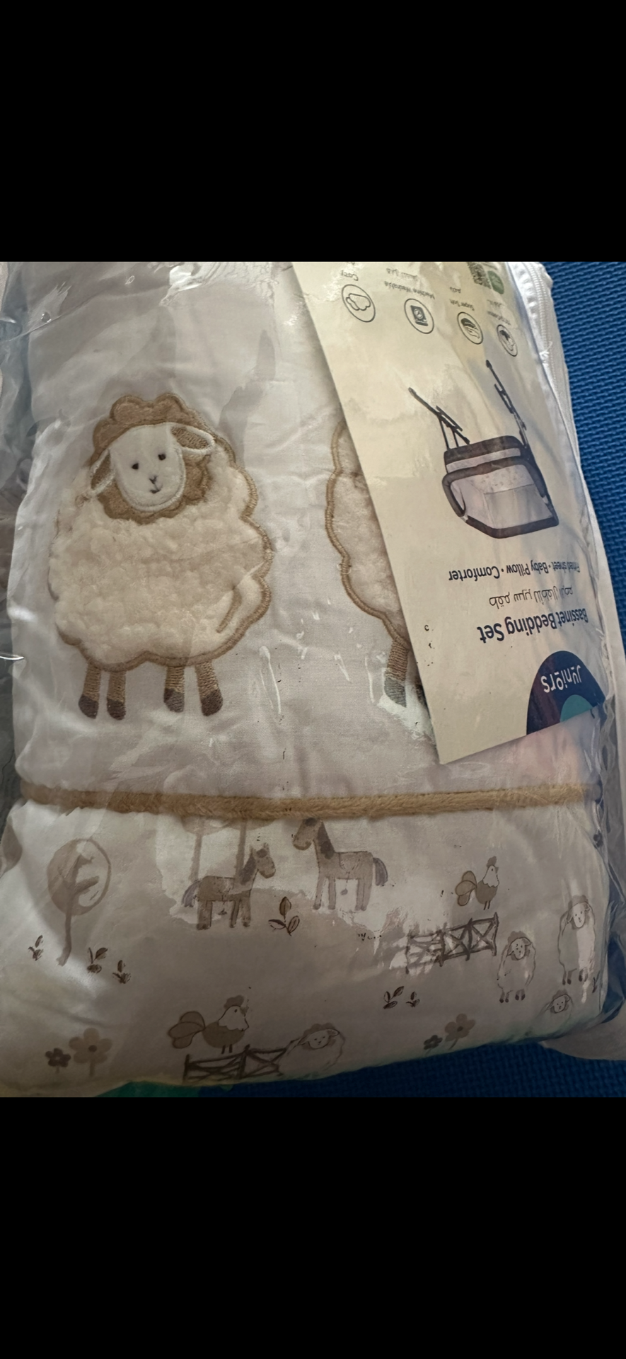Brand new Bassinet bedding full set. Fits 50x80cm bassinet / cot. - Image 3