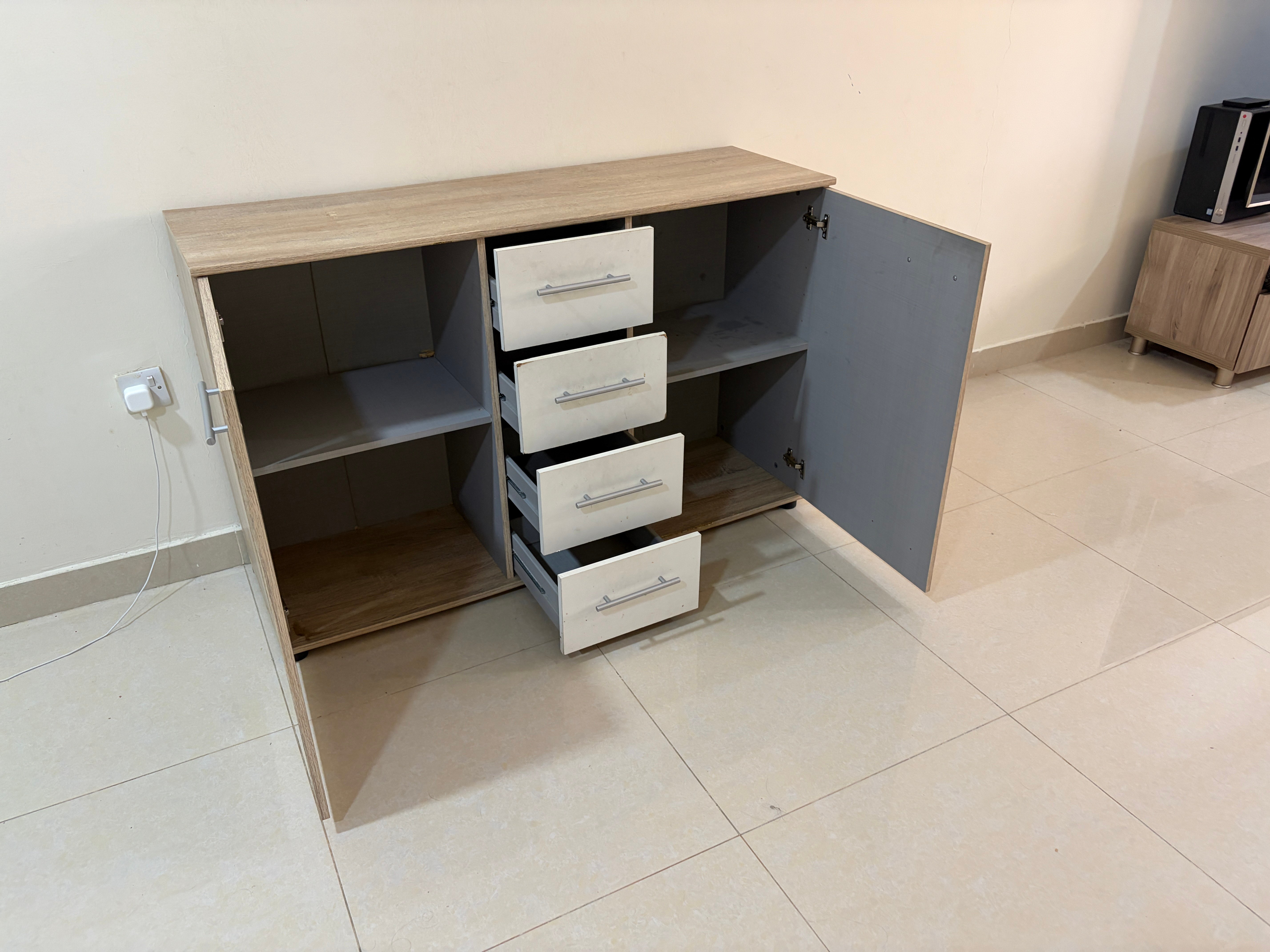Hall Cabinet -Storage unit - Image 4