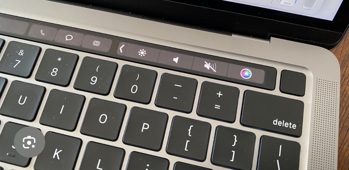 Apple Macbook Pro M1 with Touchbar - Image 2