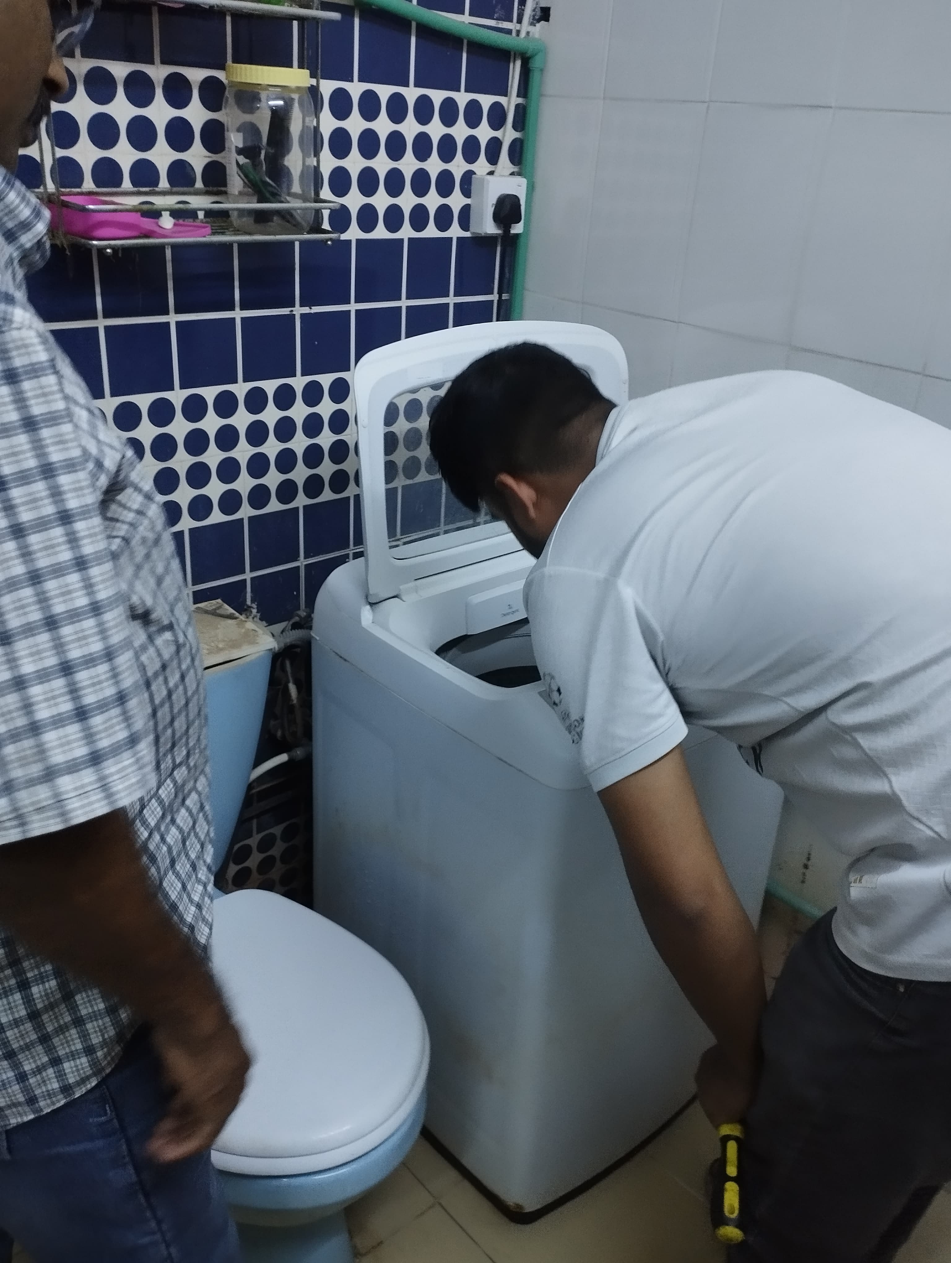 Lg Samsung washing machine repair shop doha Qatar - Image 3