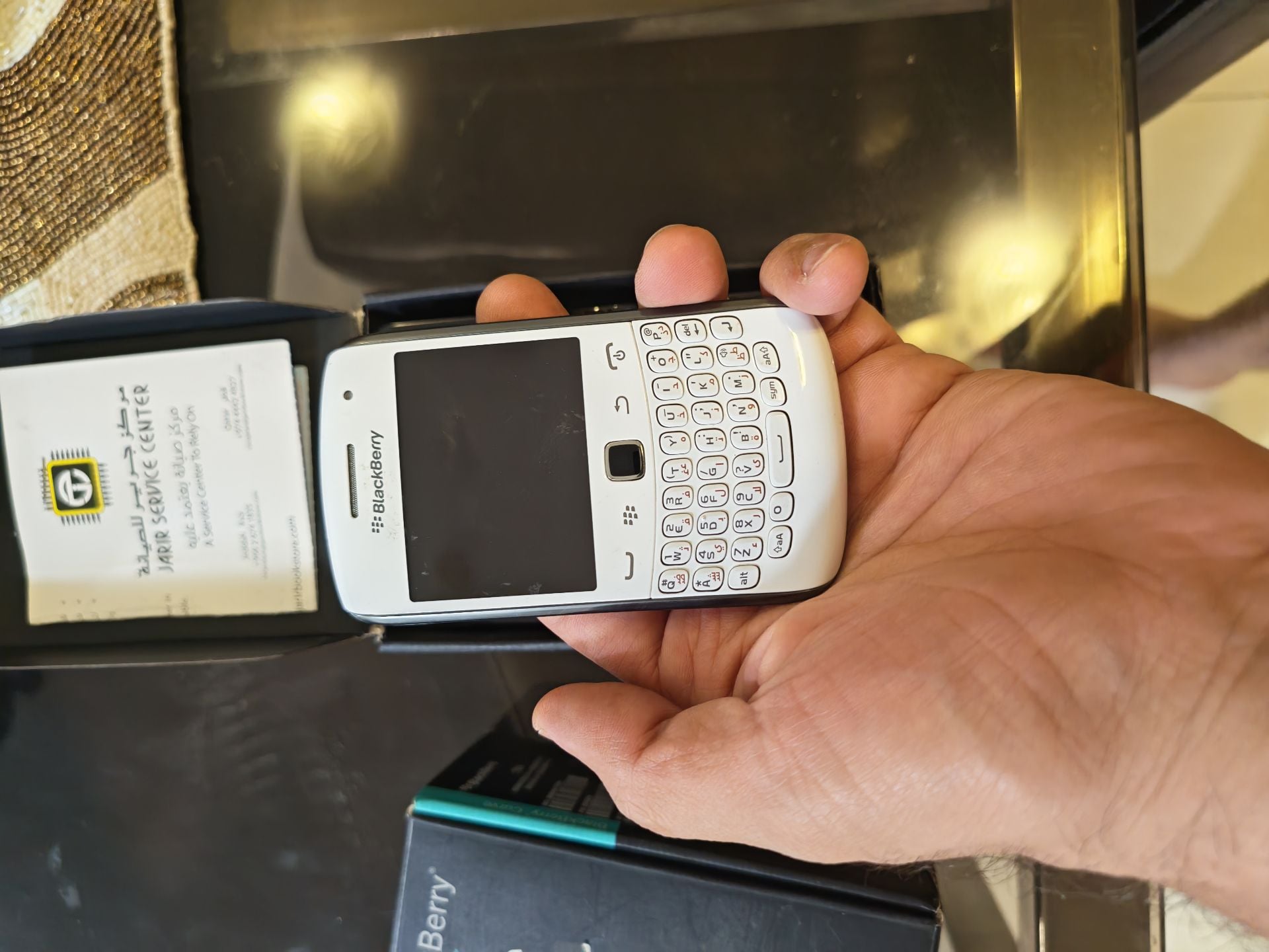New BlackBerry mobile with all accessories, box and invoice - Image 8