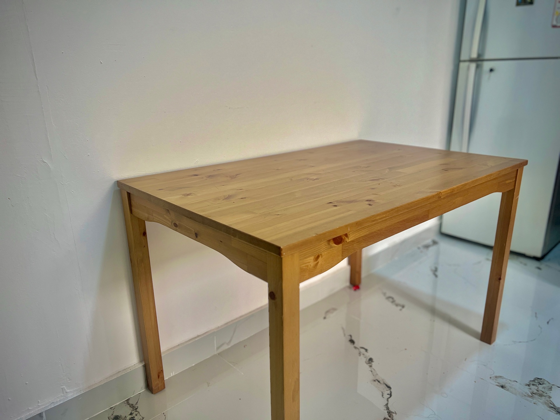 🔥 6 Seater Dining Table – Only QAR 70! 🔥 - Image 4