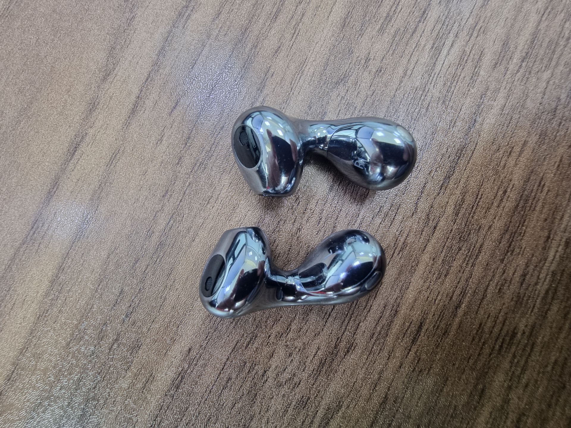 HUAWEI FreeBuds 5
 - Image 4