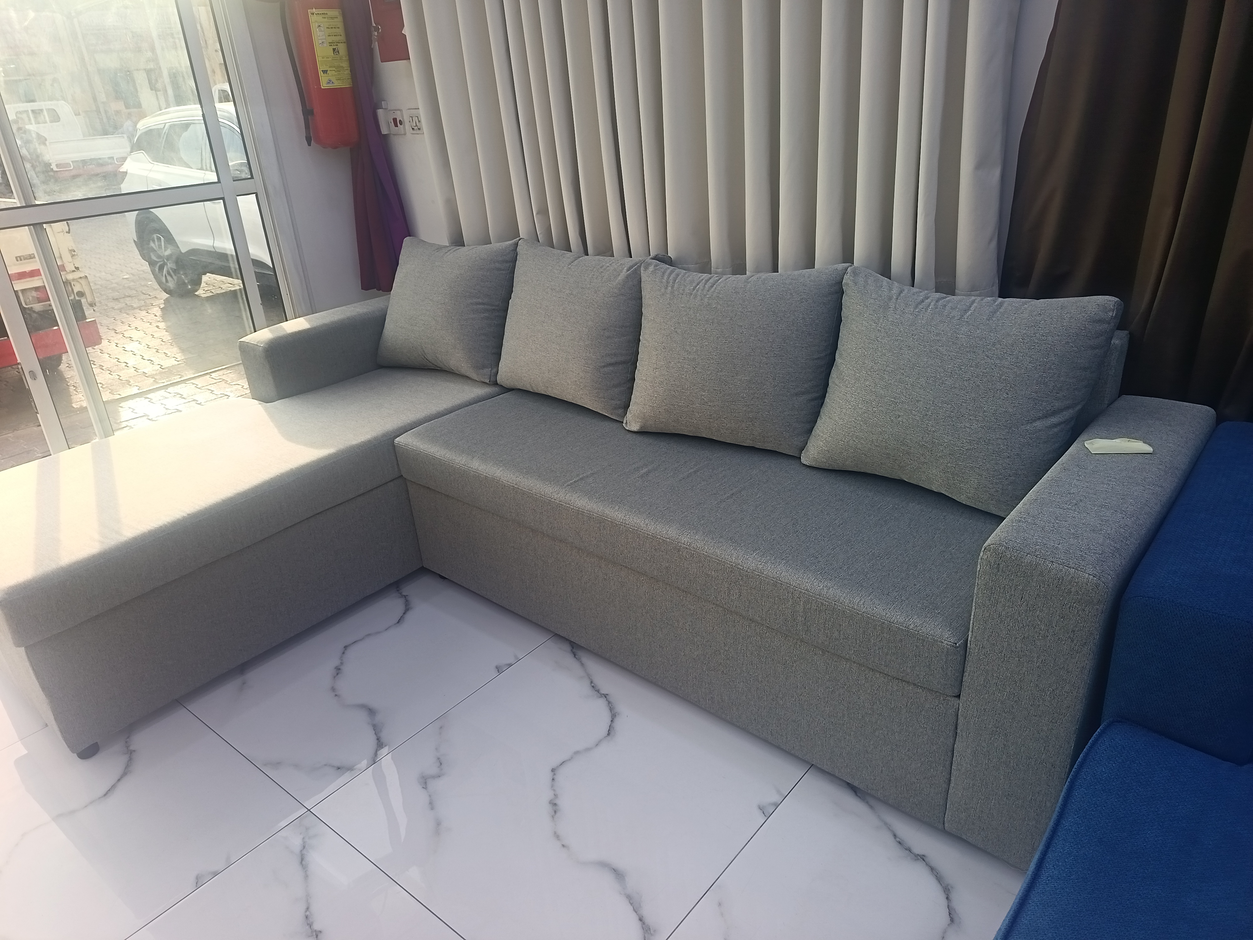 Doha furniture shop  - Image 3