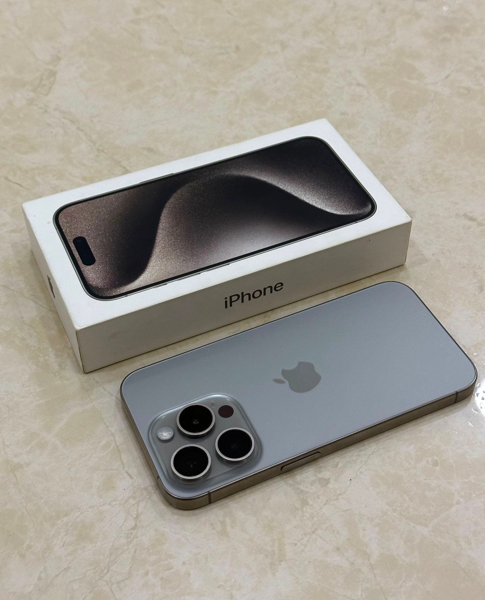 Iphone 15 pro 256GB  - Image 2