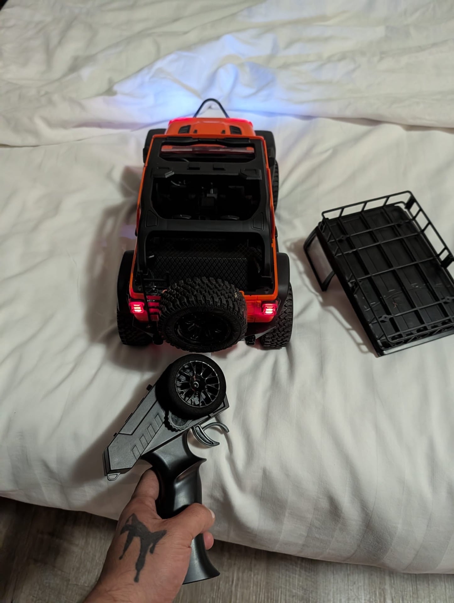 RC Car Jeep Wrangler  - Image 7
