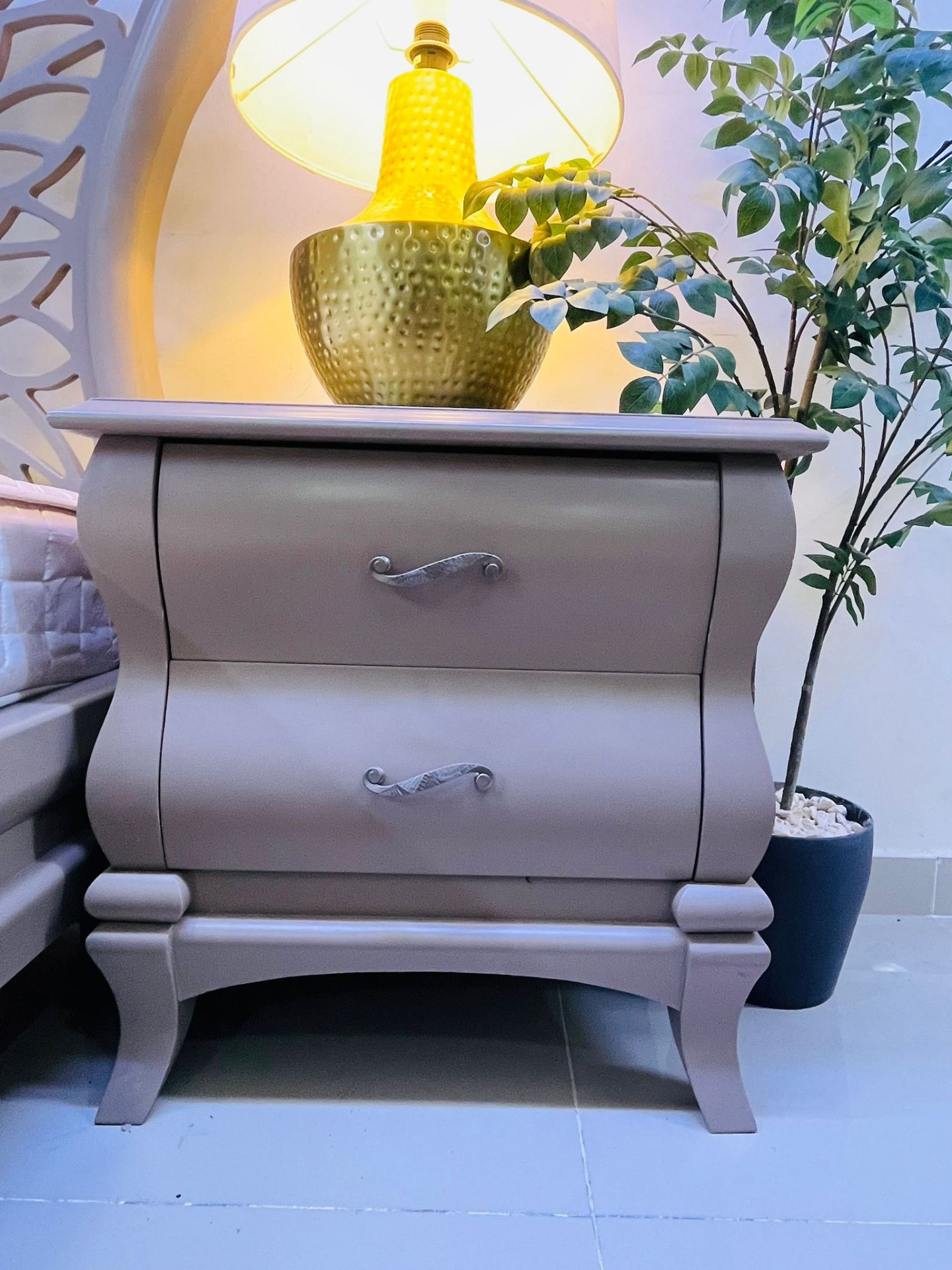 Full bedroom set - Image 8