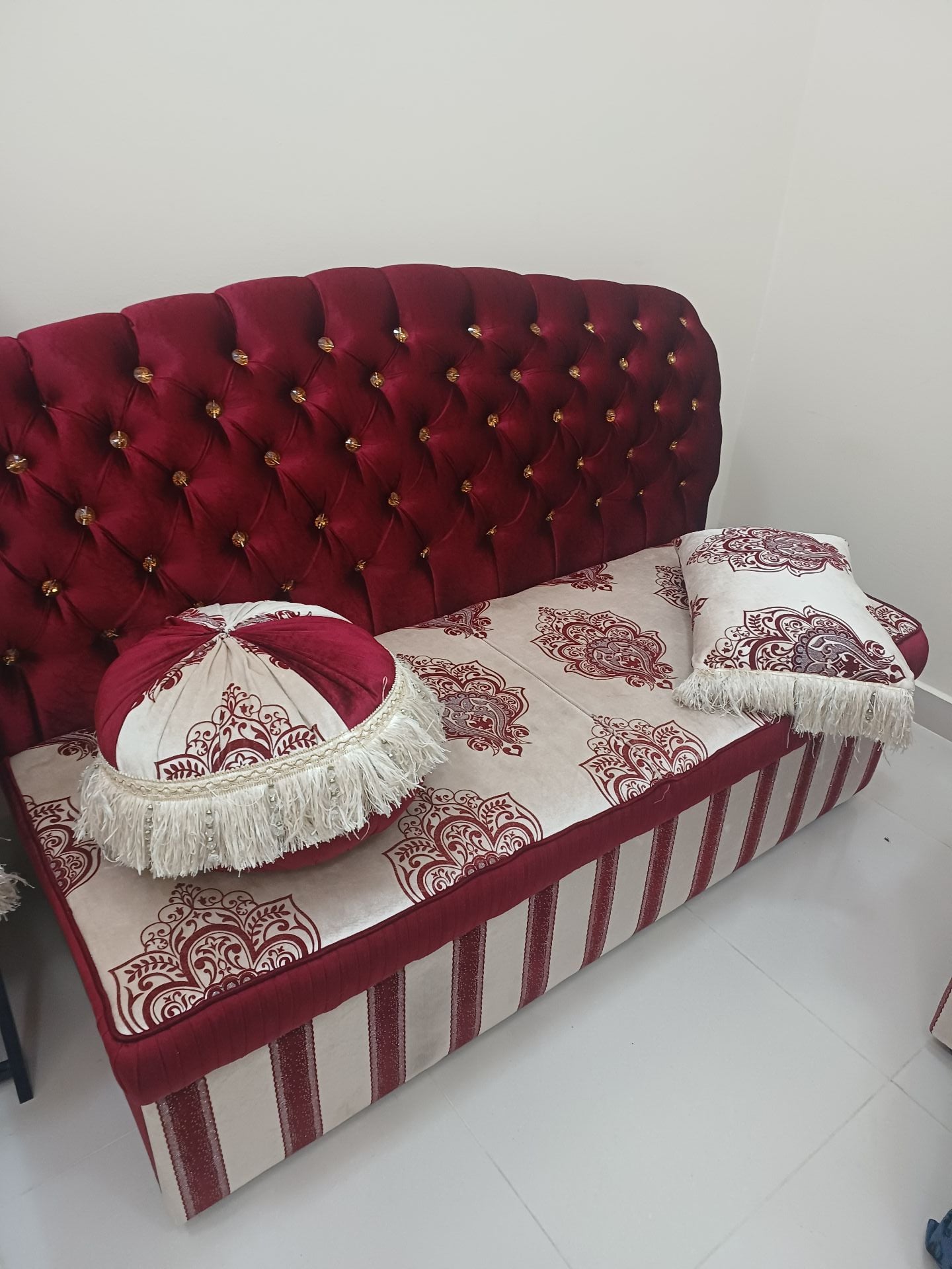 Sofa - Image 3