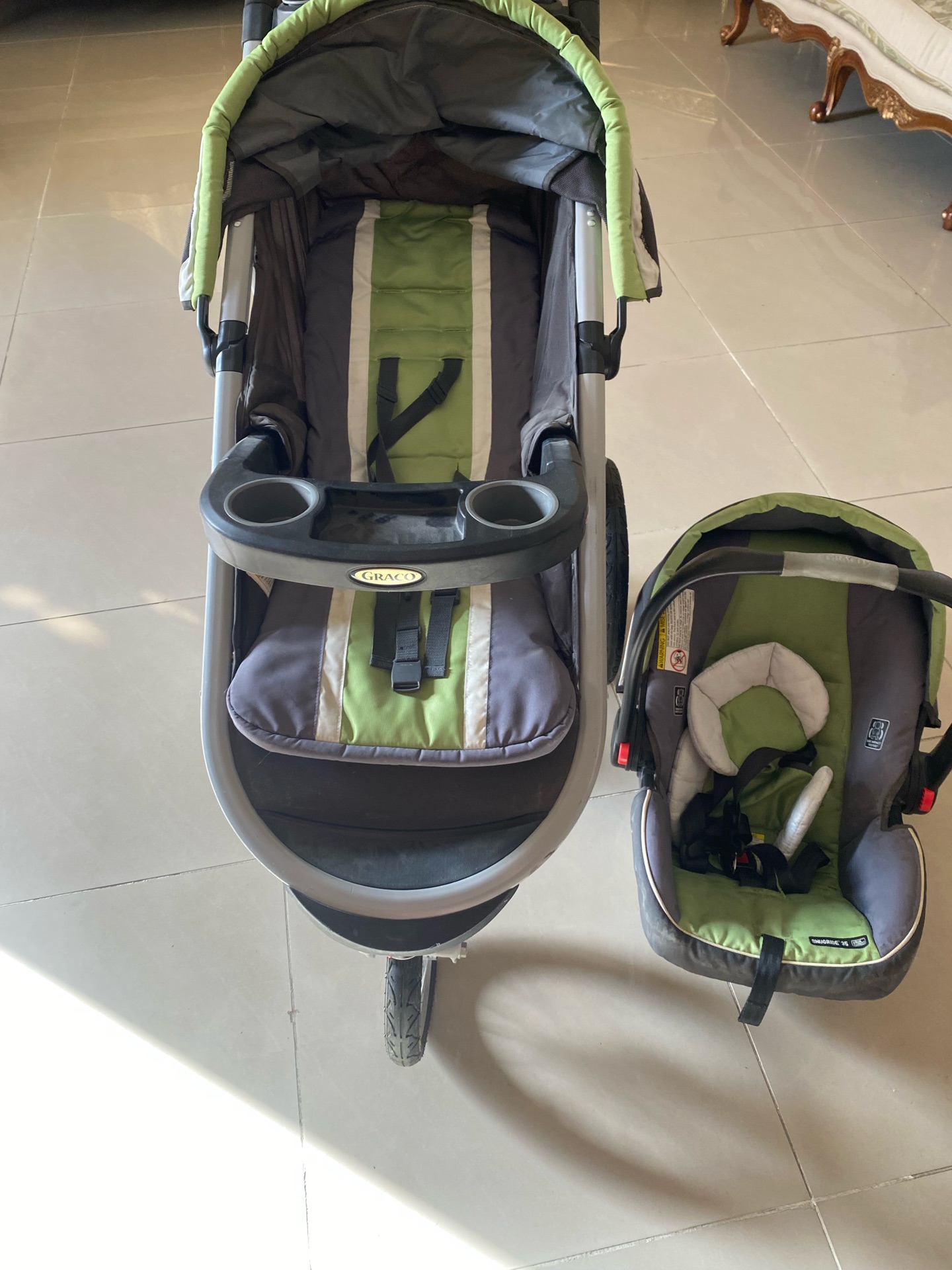 Baby stroller barely used almost new - Image 3