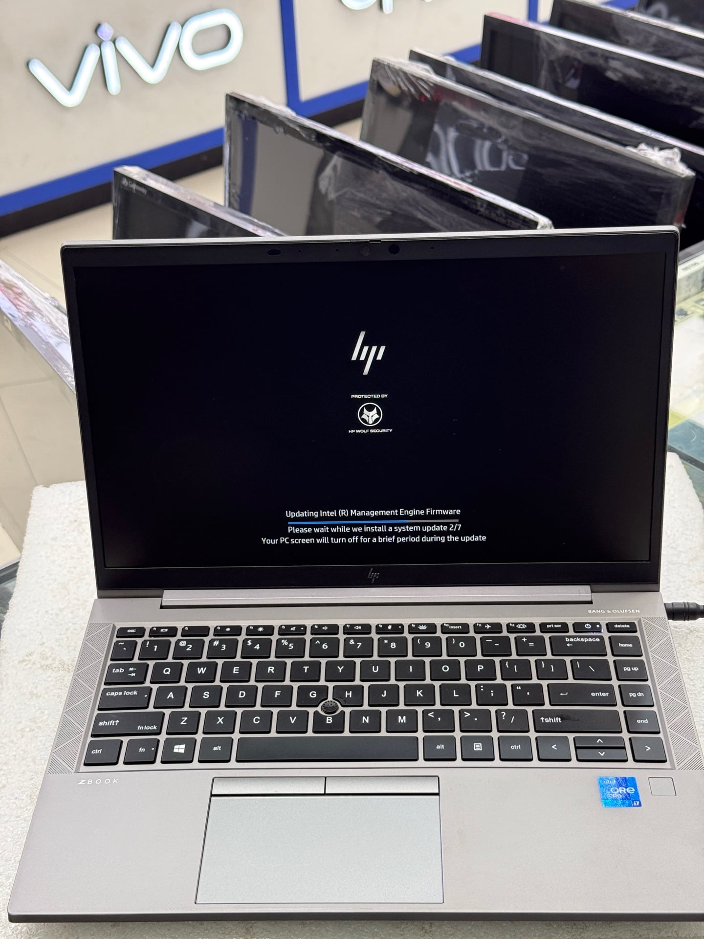  HP Z-Book Firefly 14 G8 Workstations i7 - 11th Gen - Image 2