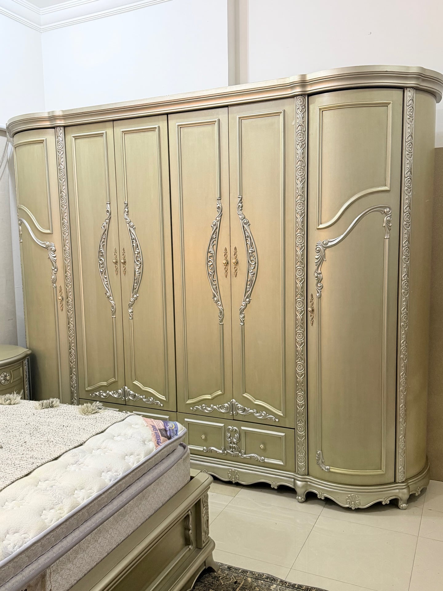 Nabco full Bedroom set for sale  - Image 2