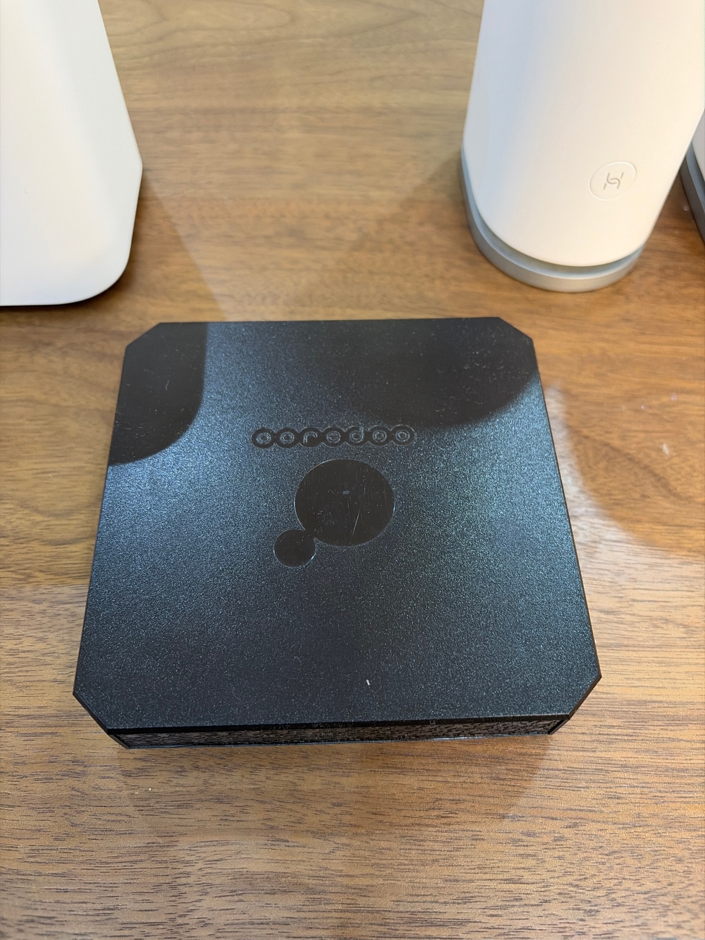 Routers and tv box - Image 2