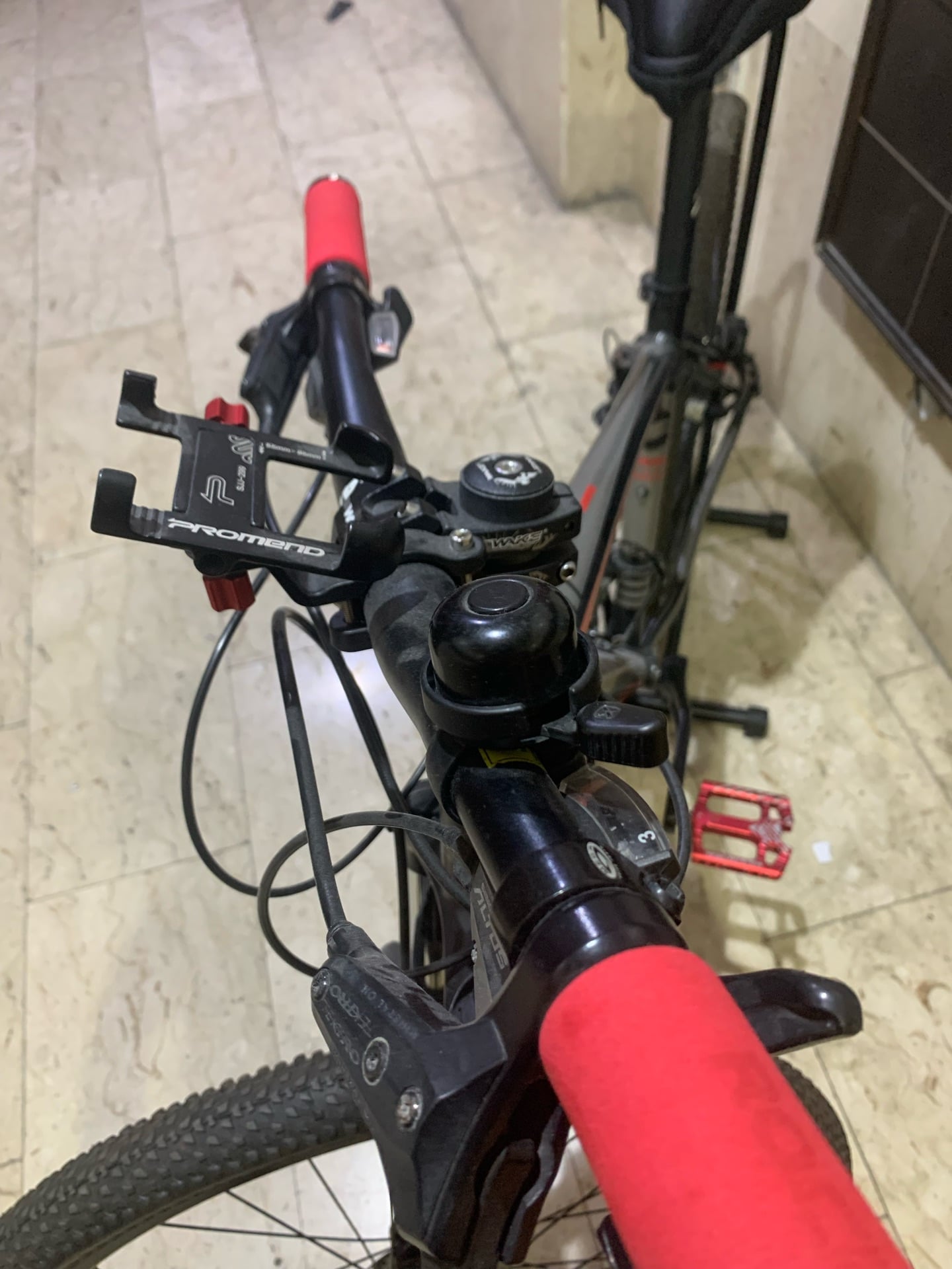 دراجة جبلية Giant Talon 27.5 بحالة ممتازة - Image 6