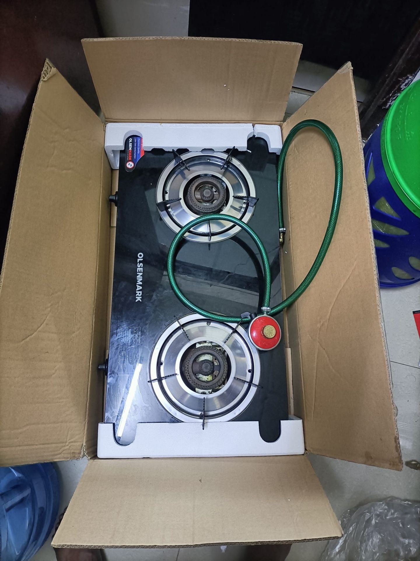 Gas stave, regulator and cylinder - Image 3