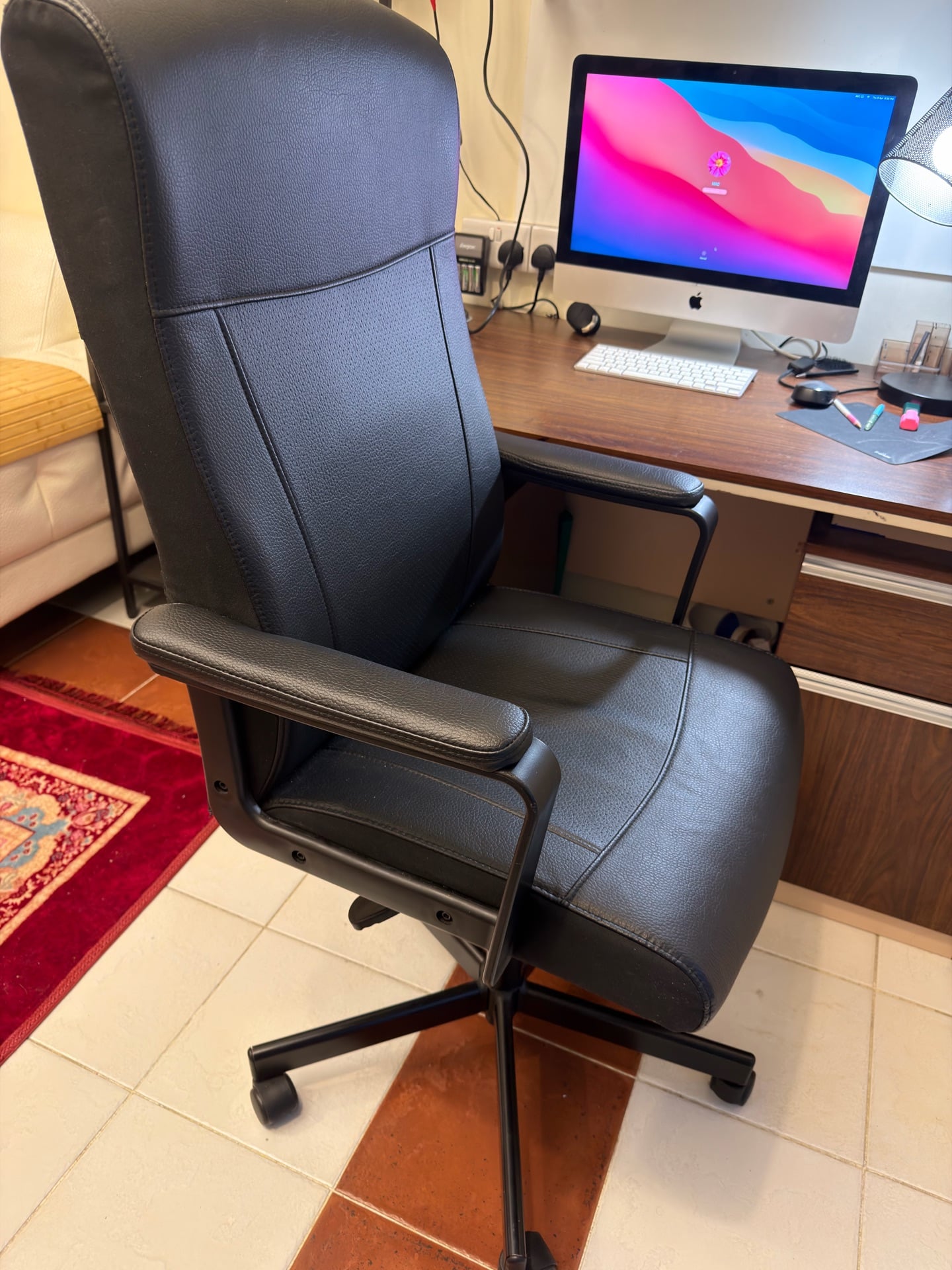 Computer chair  - Image 3