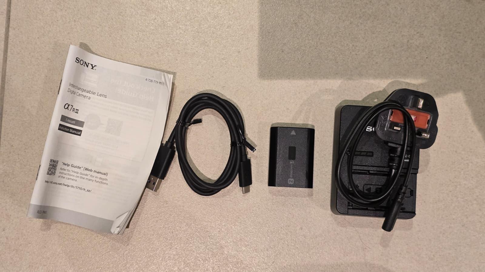Sony A7rIII New Condition - Image 3