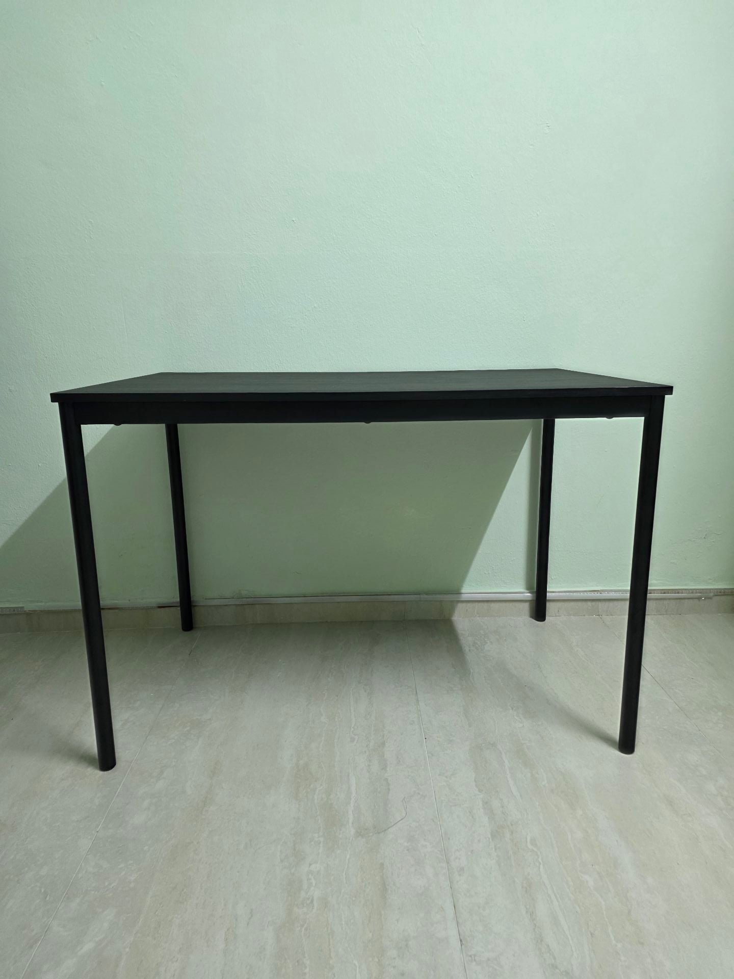 Ikea table - Image 1