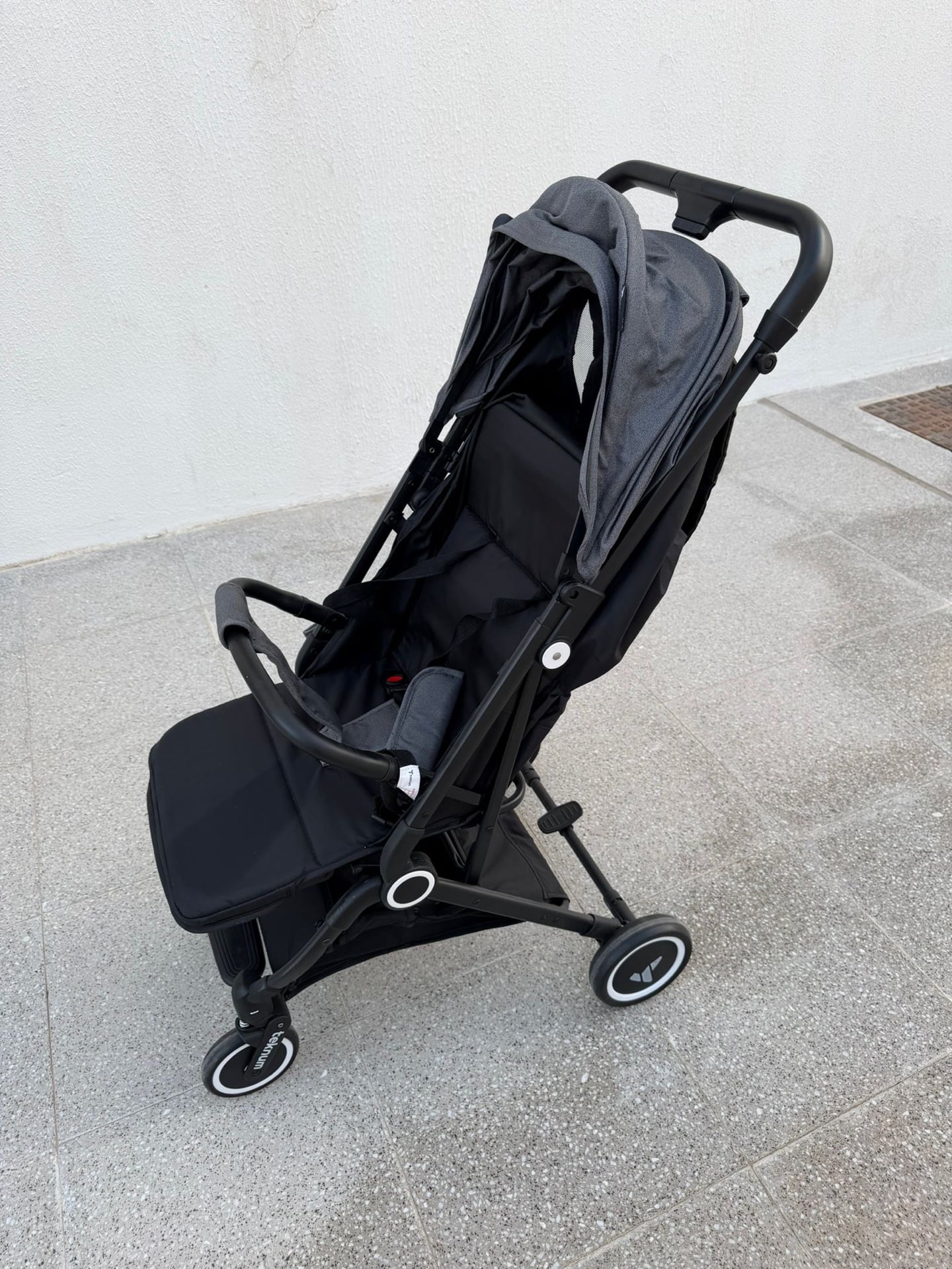 TEKNUM GERMAN STROLLER BRAND - Image 4