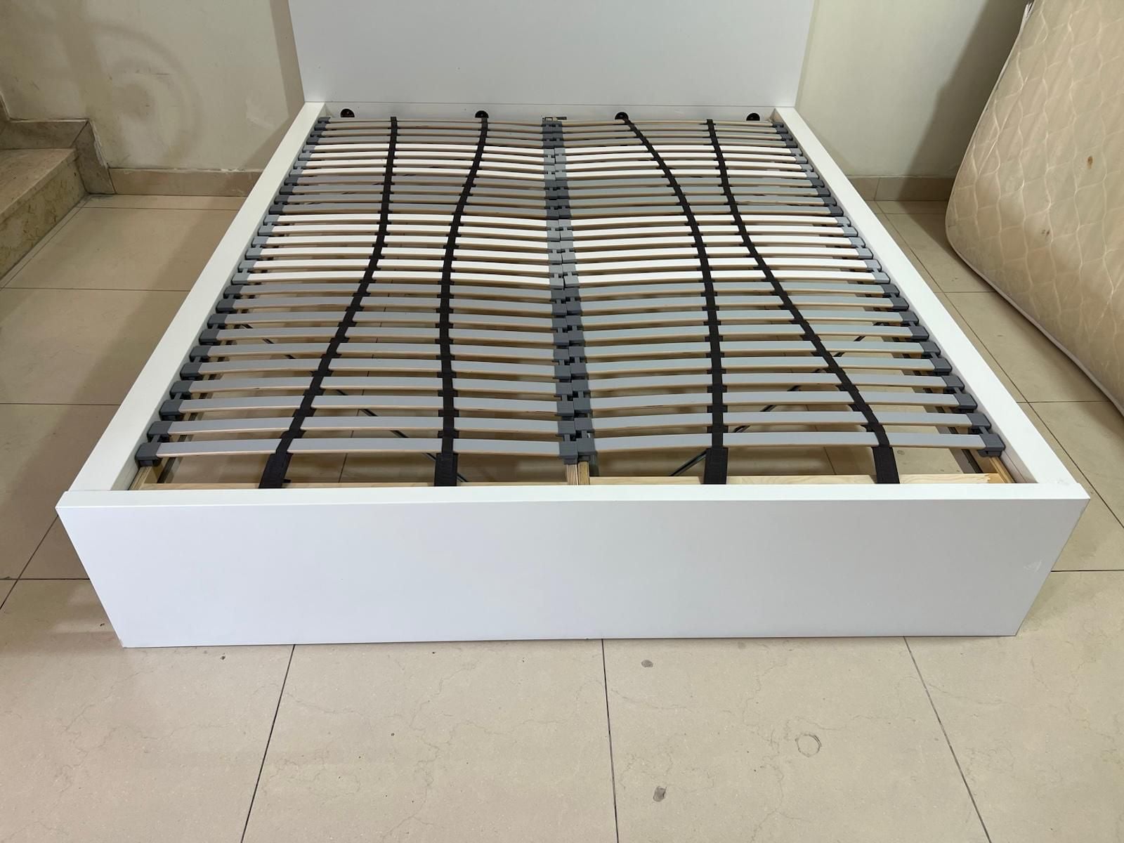 Queen size bed for sale. - Image 4