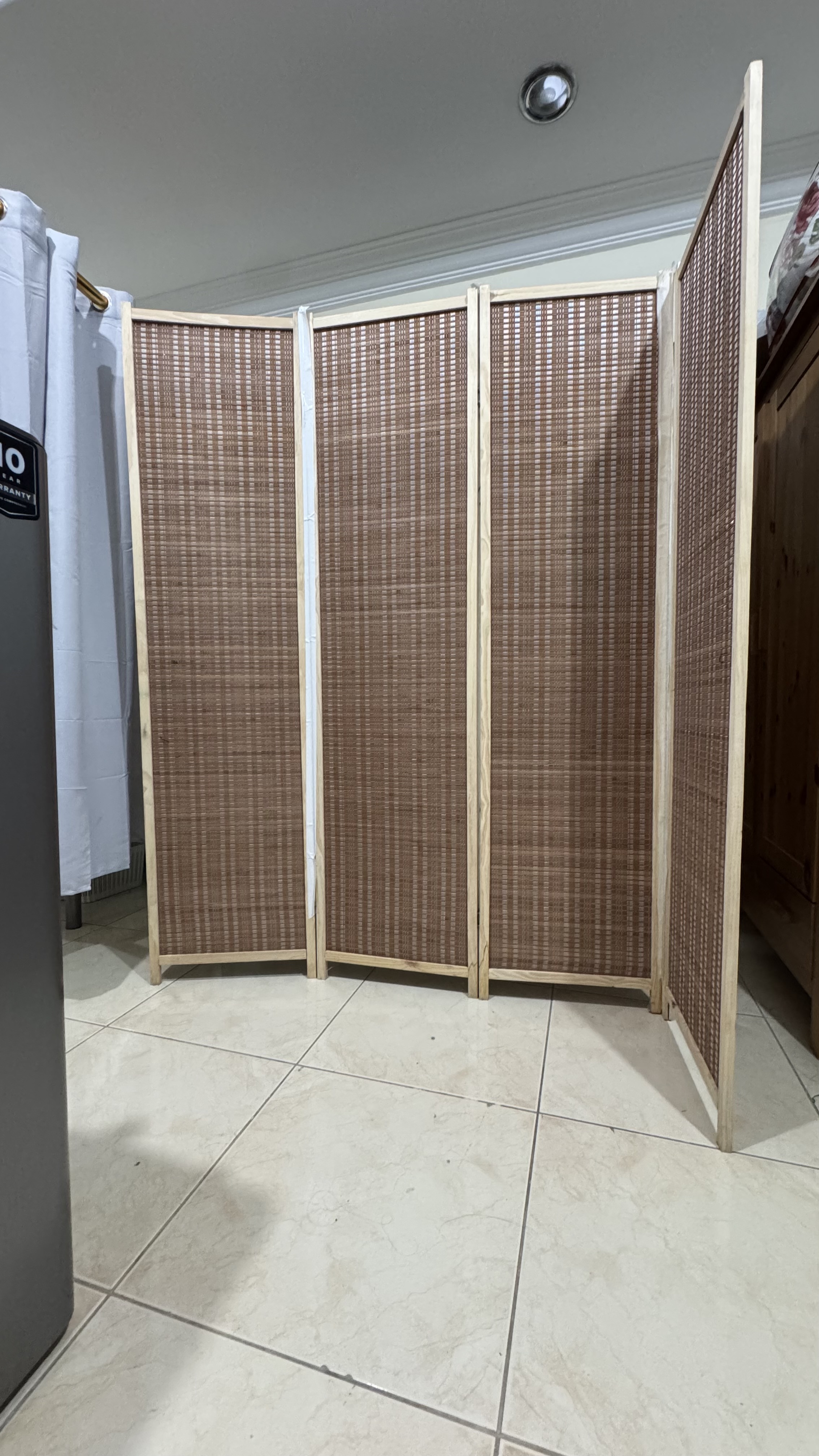 Room Divider - Image 2