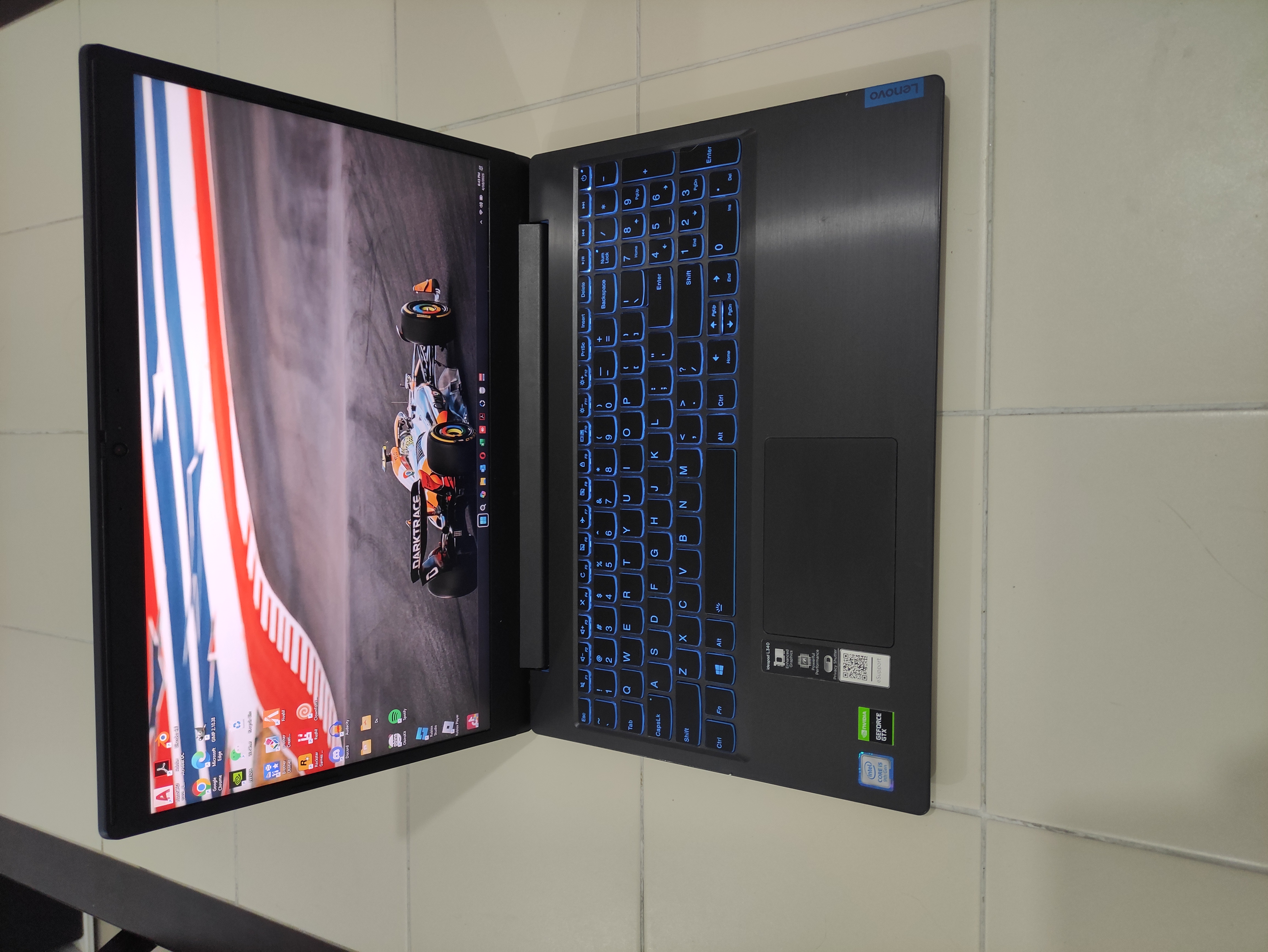 Lenovo Ideapad Gaming Laptop - Image 5