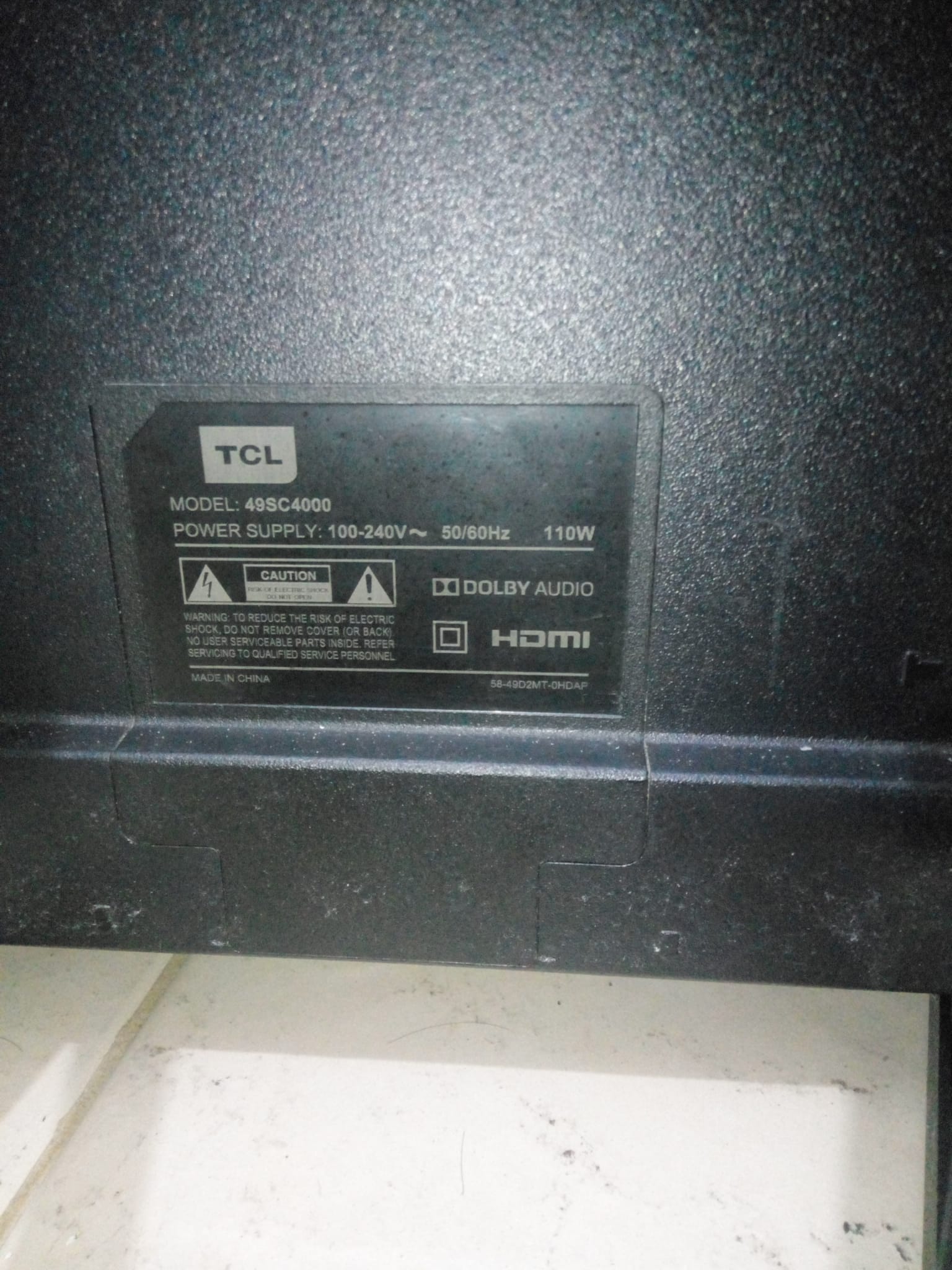 The TCL 49" TV  - Image 6