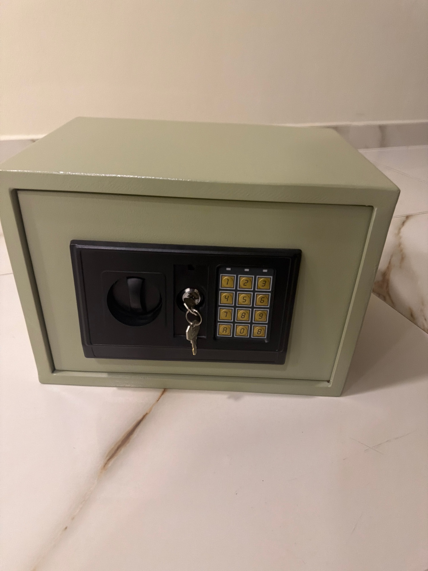 Locker  - Image 3