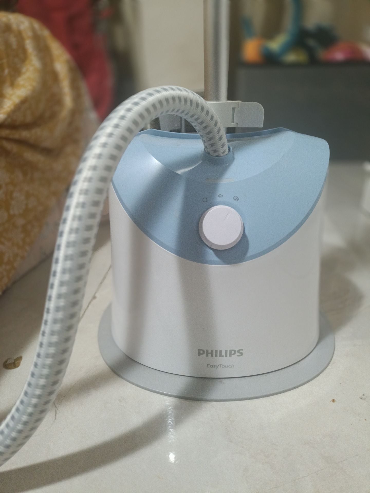 Philips steam iron  - Image 2