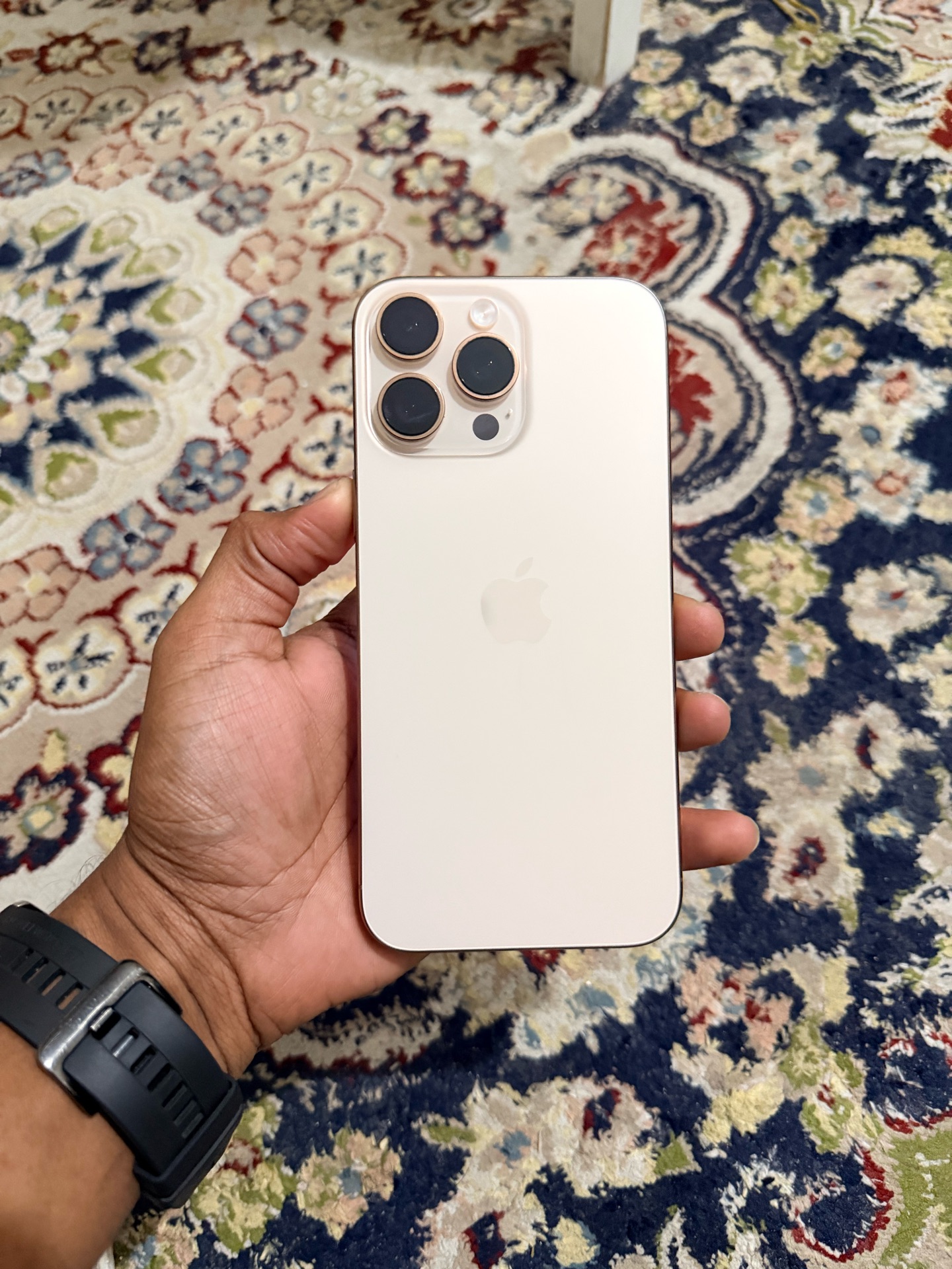 iphone 16 pro max - Image 1