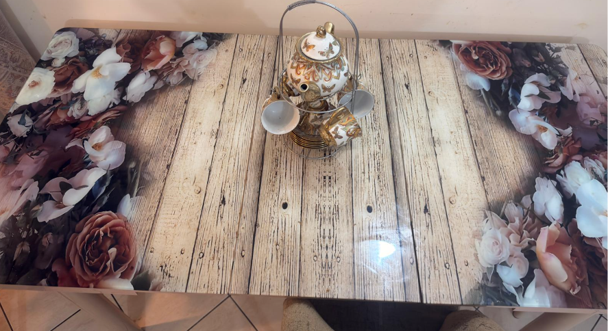 Value for money table and 4 chairs - Image 2