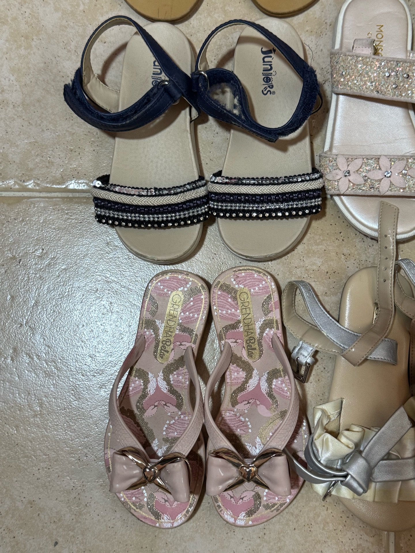 Girls shoes size 28-29 all for 100 - Image 3