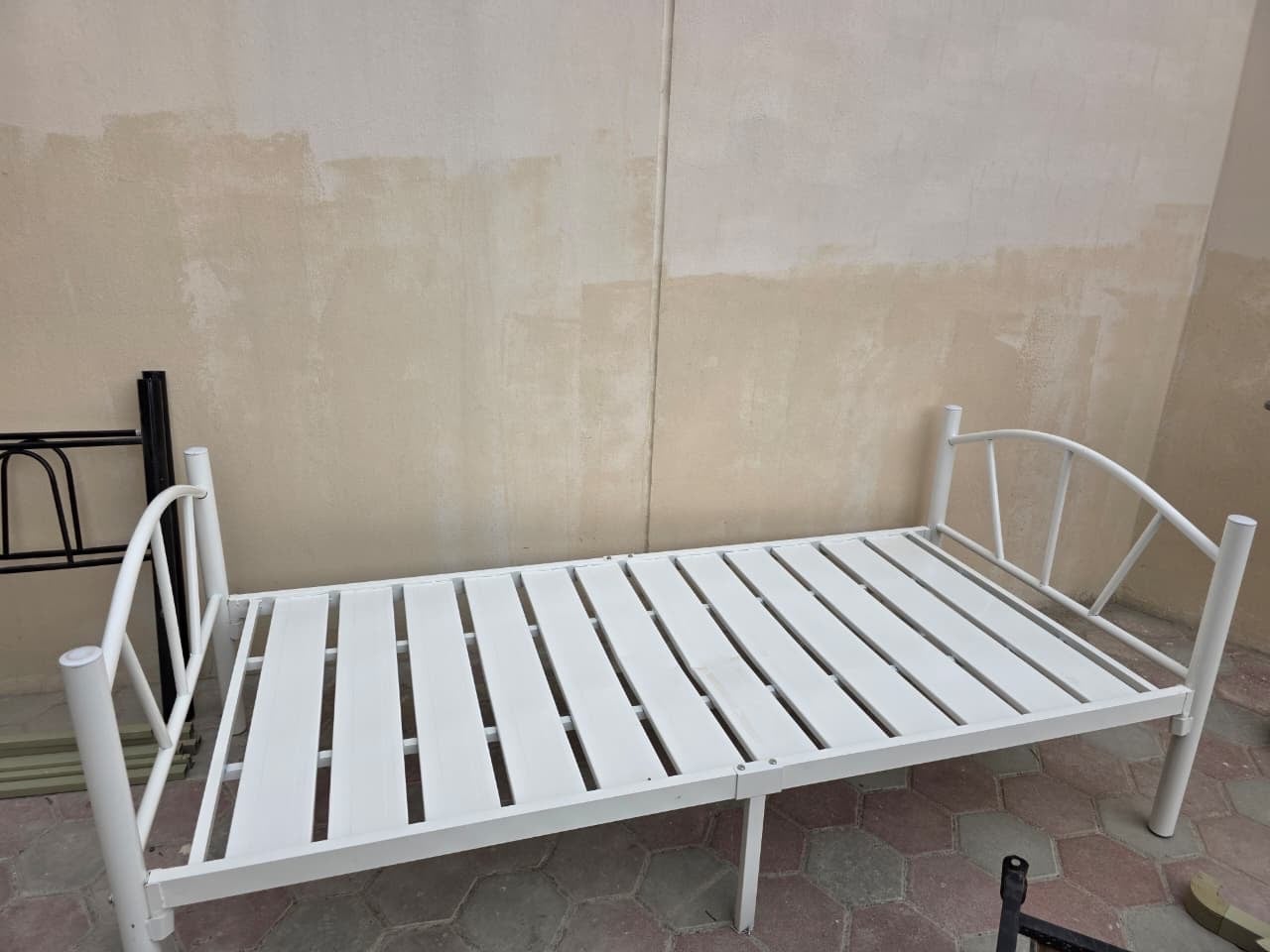 Single bed available  - Image 2