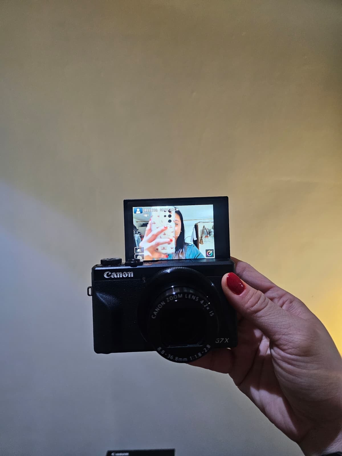 Canon G7X Mark III – Excellent Condition - Image 2