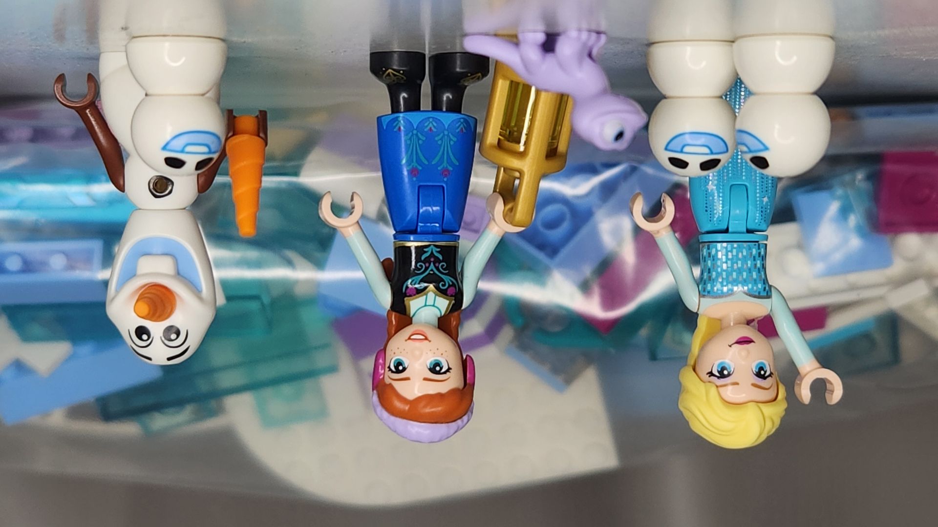 LEGO 43281 (قلعة Frozen) - Image 2