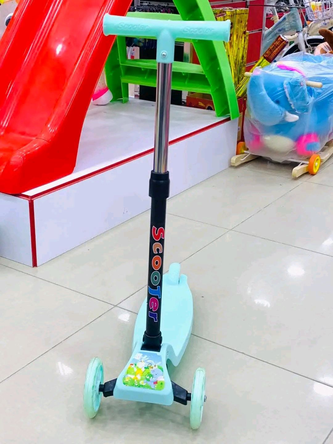 3-Wheel Foldable Scooter For Kids 2-5yrs سكوتر قابل للطي بثلاث عجلات للأطفال من  - Image 4