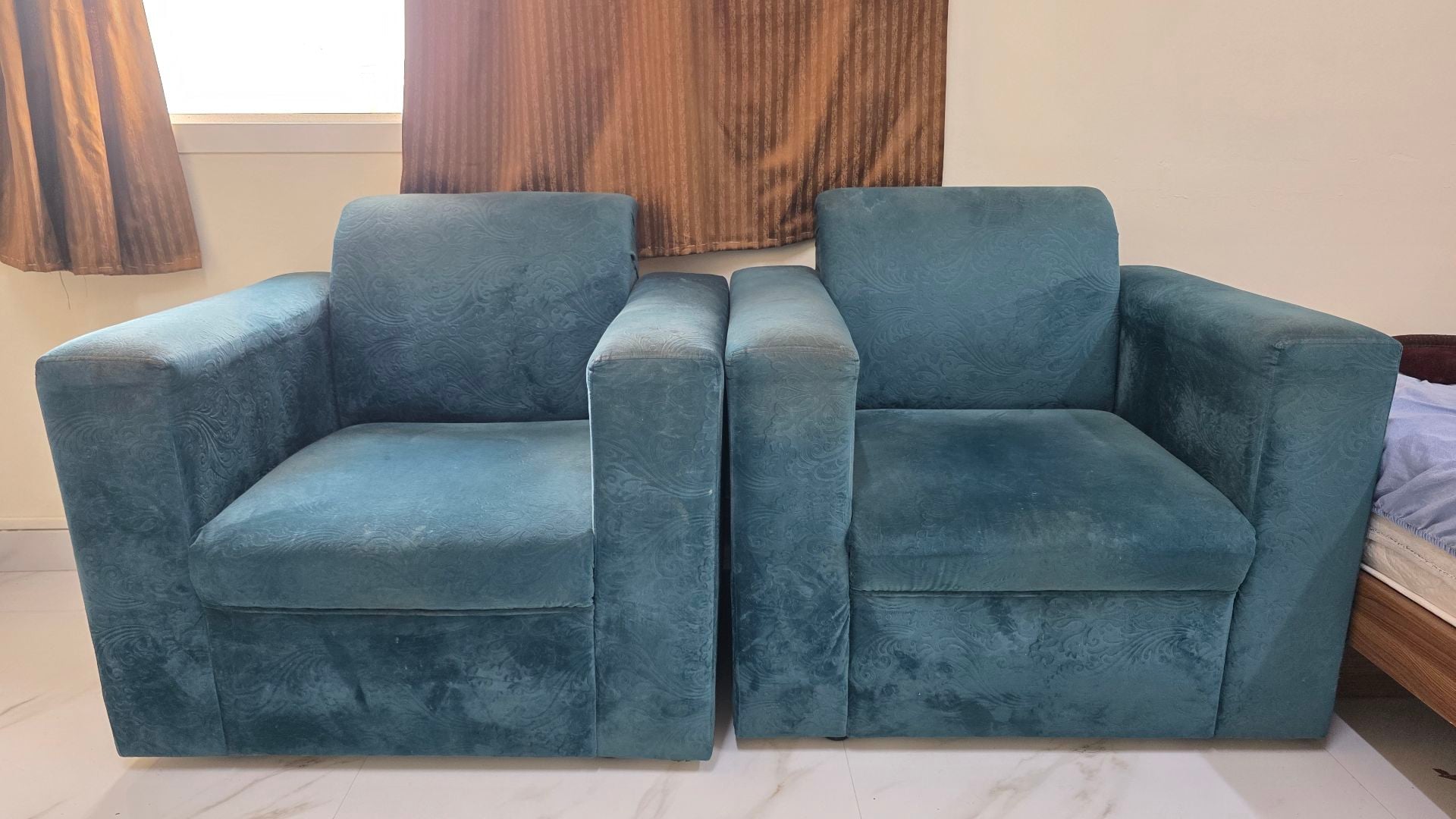 SINGLE SEATER (2PCS) - GOOD CONDITION  - Image 4