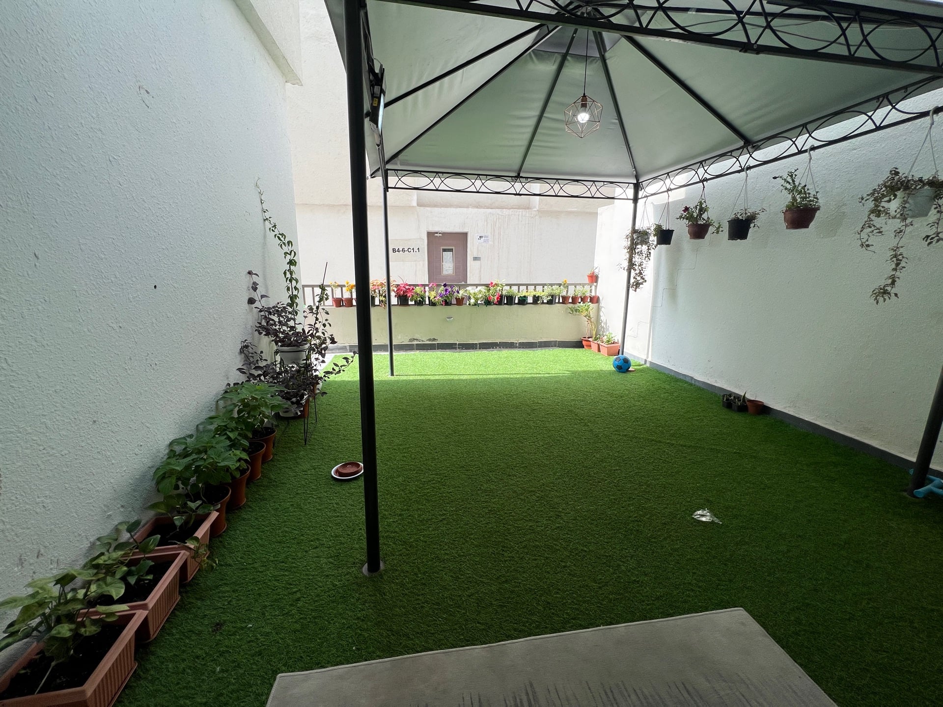 Gazebo and green artificial mat  - Image 2
