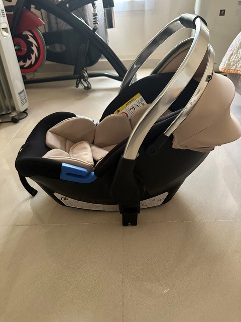Baby Stroller 2 in 1 like new - Image 7