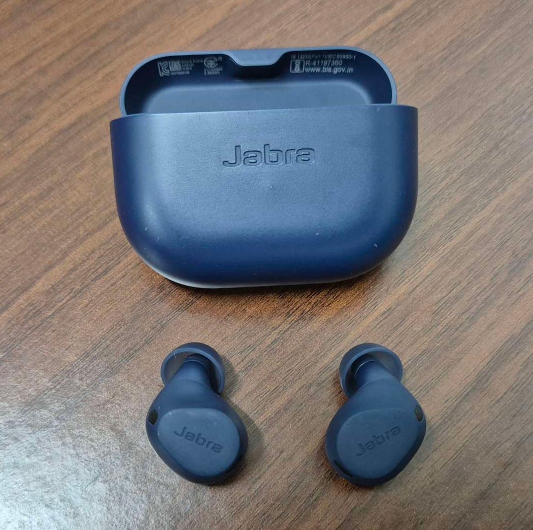 Jabra Elite 8 Active  - Image 2