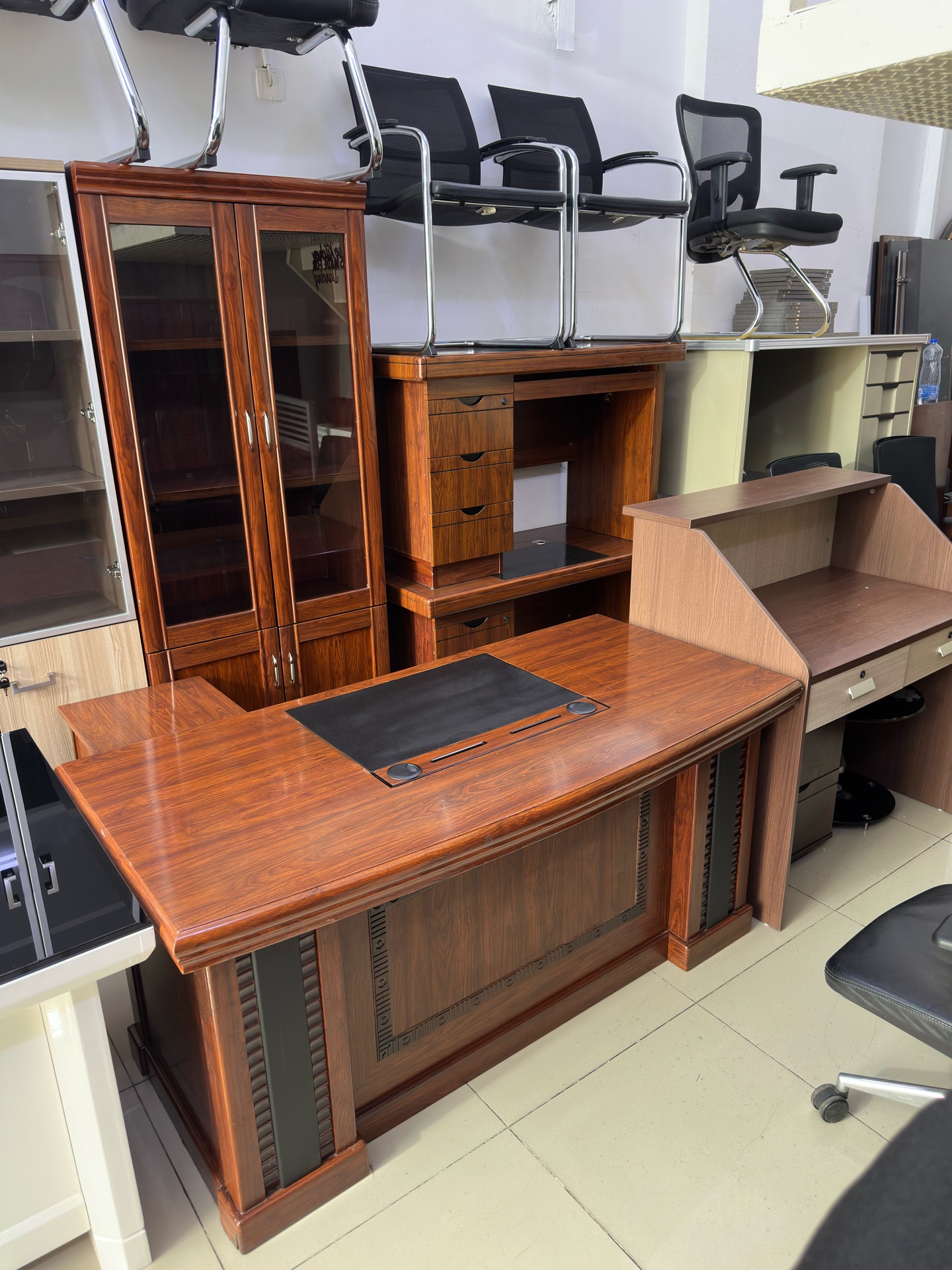 Used Office Furniture Sets For Sale Call — 33087737 - Image 2