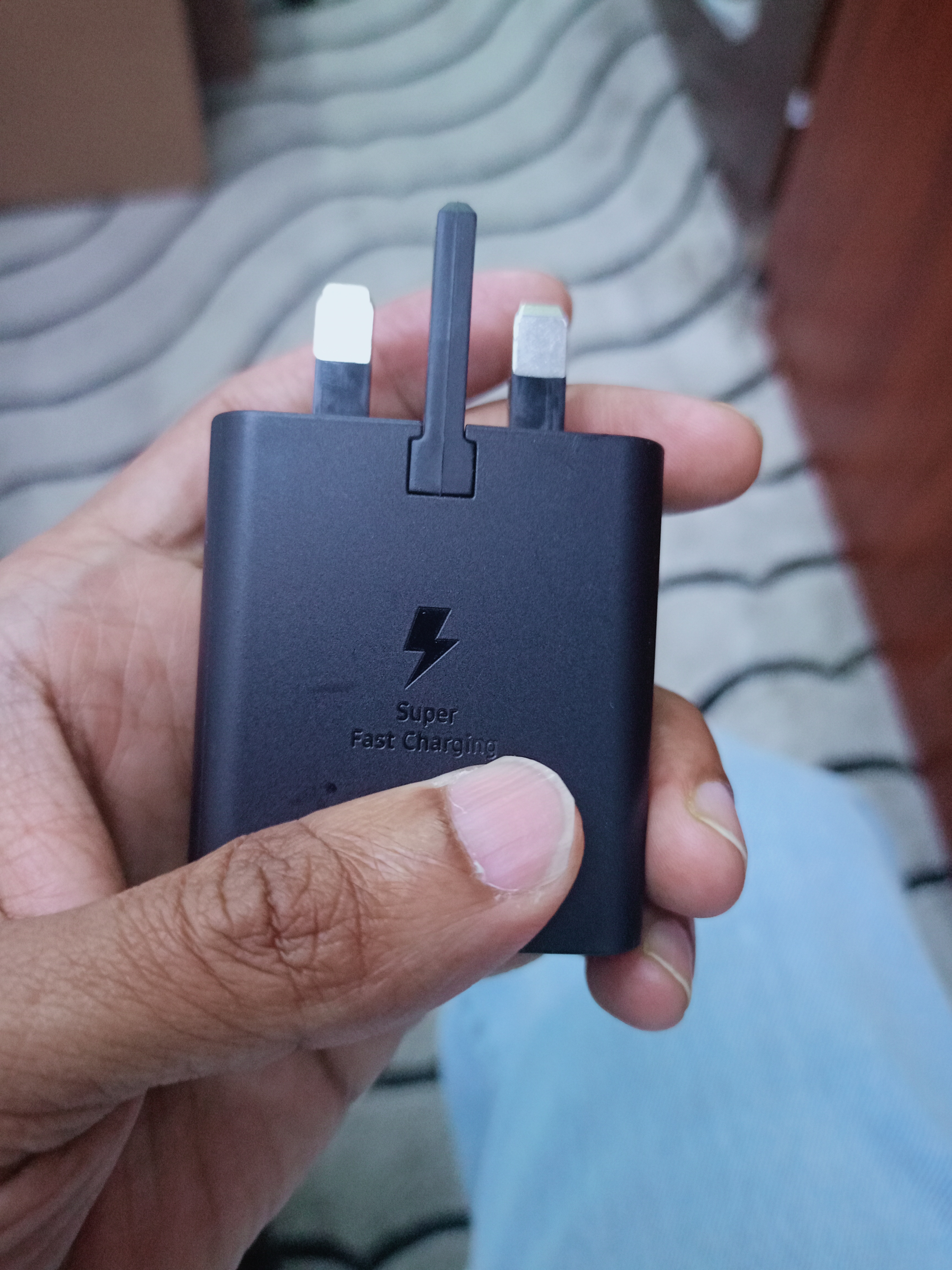 Samsung 45 wt Vietnam original adapter available  - Image 3