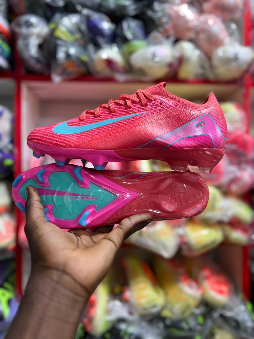 Football shoes - Image 8