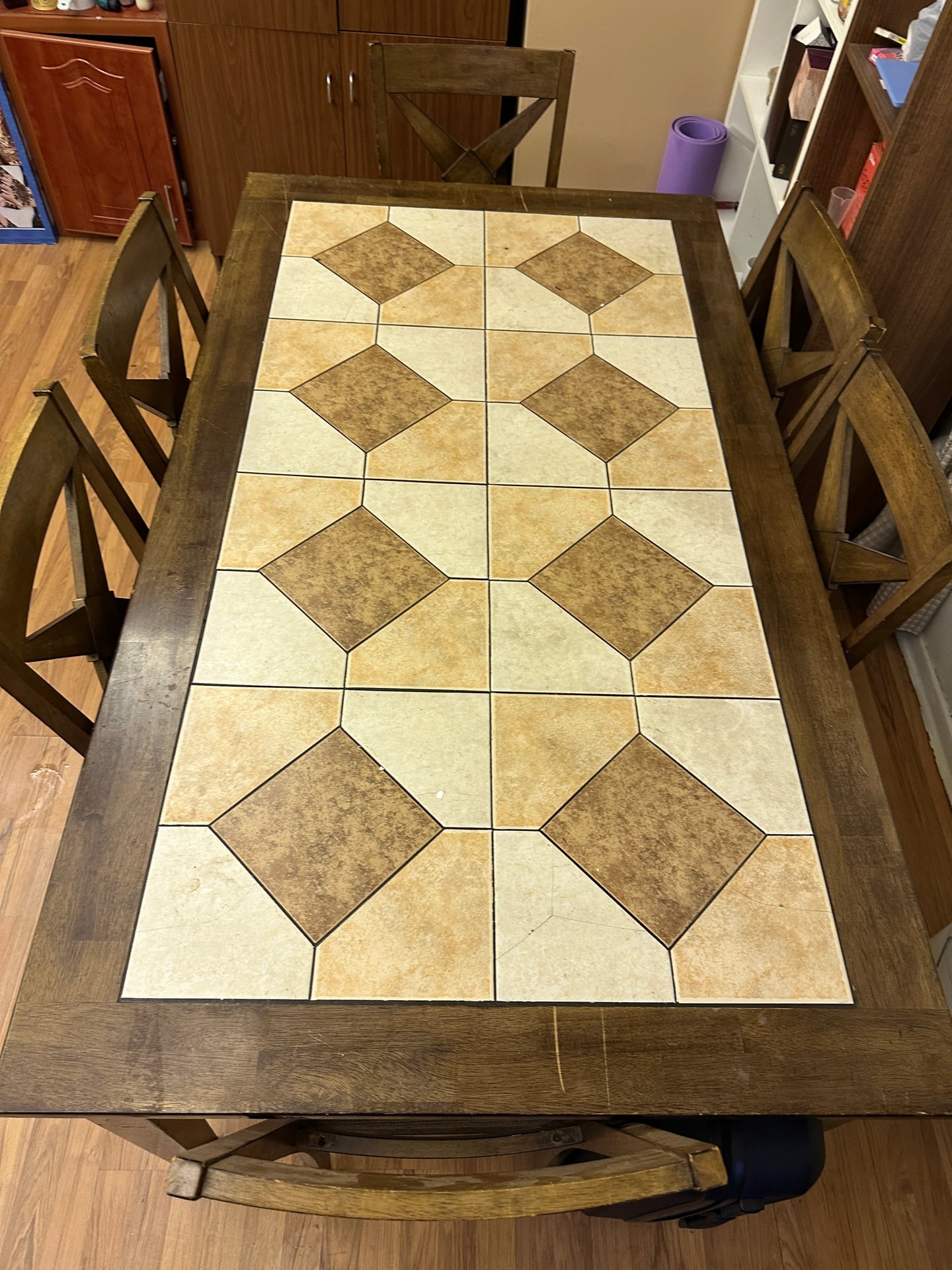 Dining Table with 6 Chairs  - Image 2