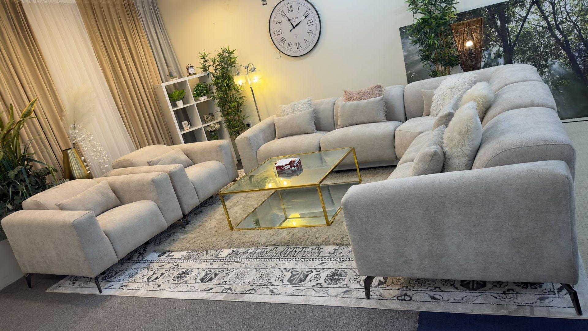  Mides sofa set for sell good condtion - Image 9